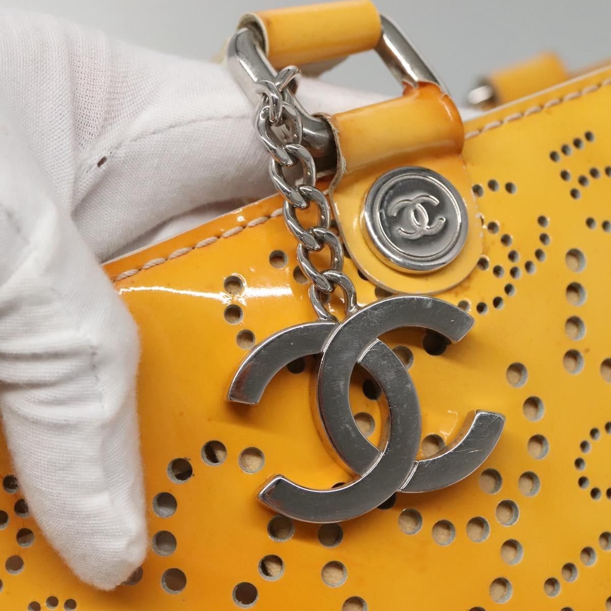 Chanel Chanel CC No.5 Shopping Tote Perforated Patent Size ONE SIZE - 13 Thumbnail