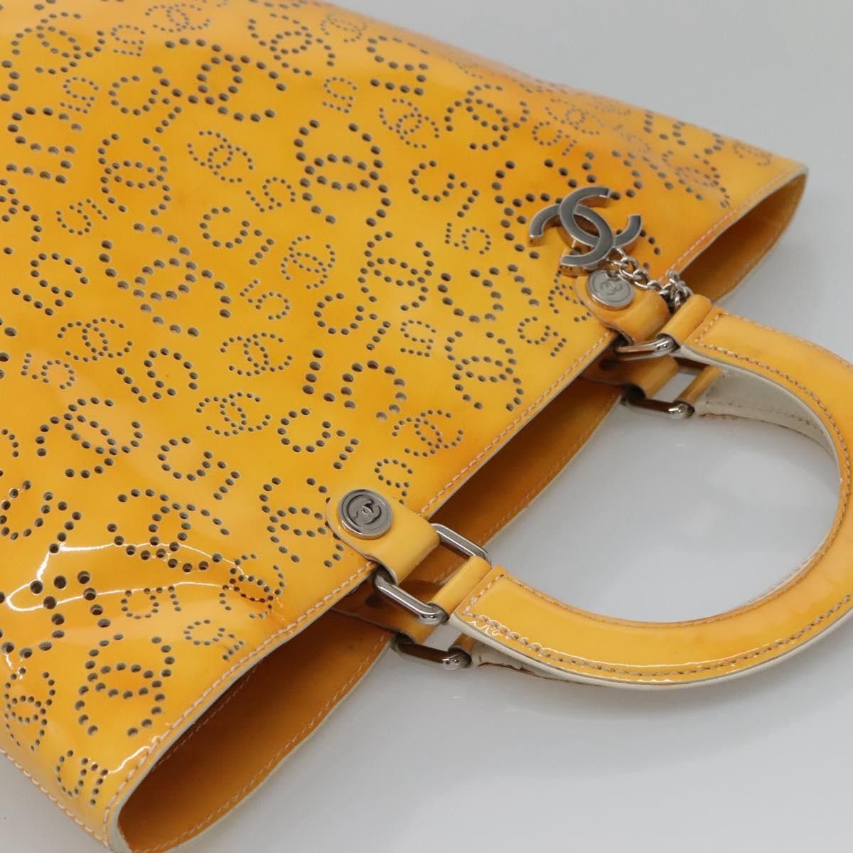 Chanel Chanel CC No.5 Shopping Tote Perforated Patent Size ONE SIZE - 14 Thumbnail