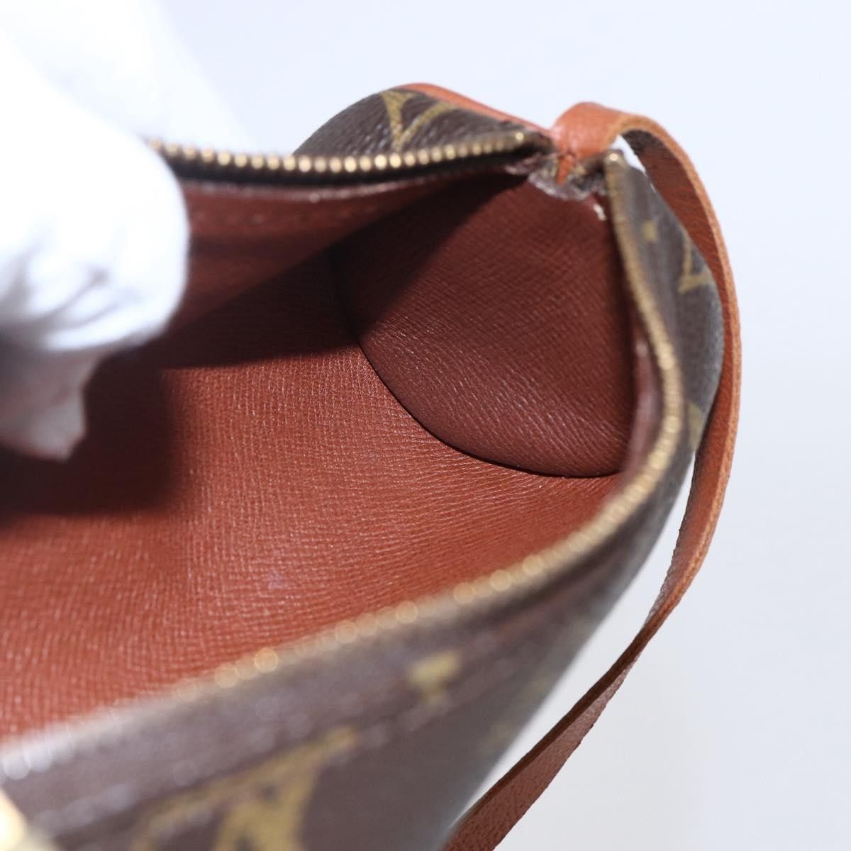 Louis Vuitton Louis Vuitton Papillon Pochette Monogram Canvas Size ONE SIZE - 17 Thumbnail