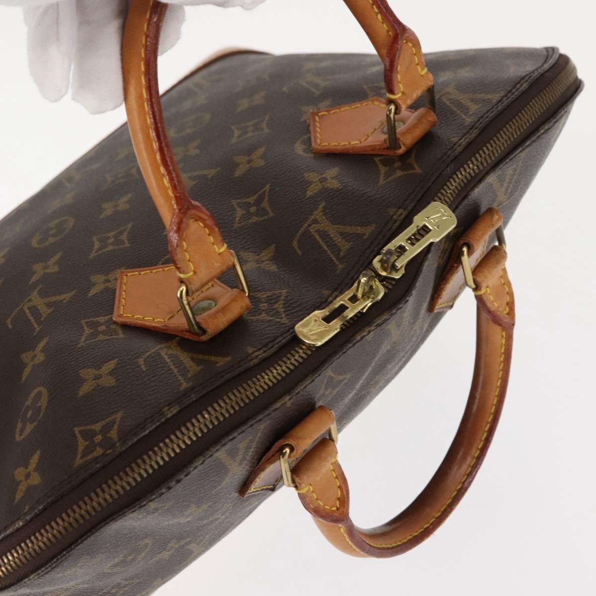 Louis Vuitton Louis Vuitton Alma Handbag Monogram Canvas Size ONE SIZE - 16 Thumbnail