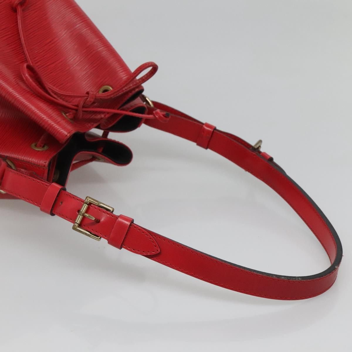 Louis Vuitton Louis Vuitton Noe Handbag Epi leather Size ONE SIZE - 8 Thumbnail