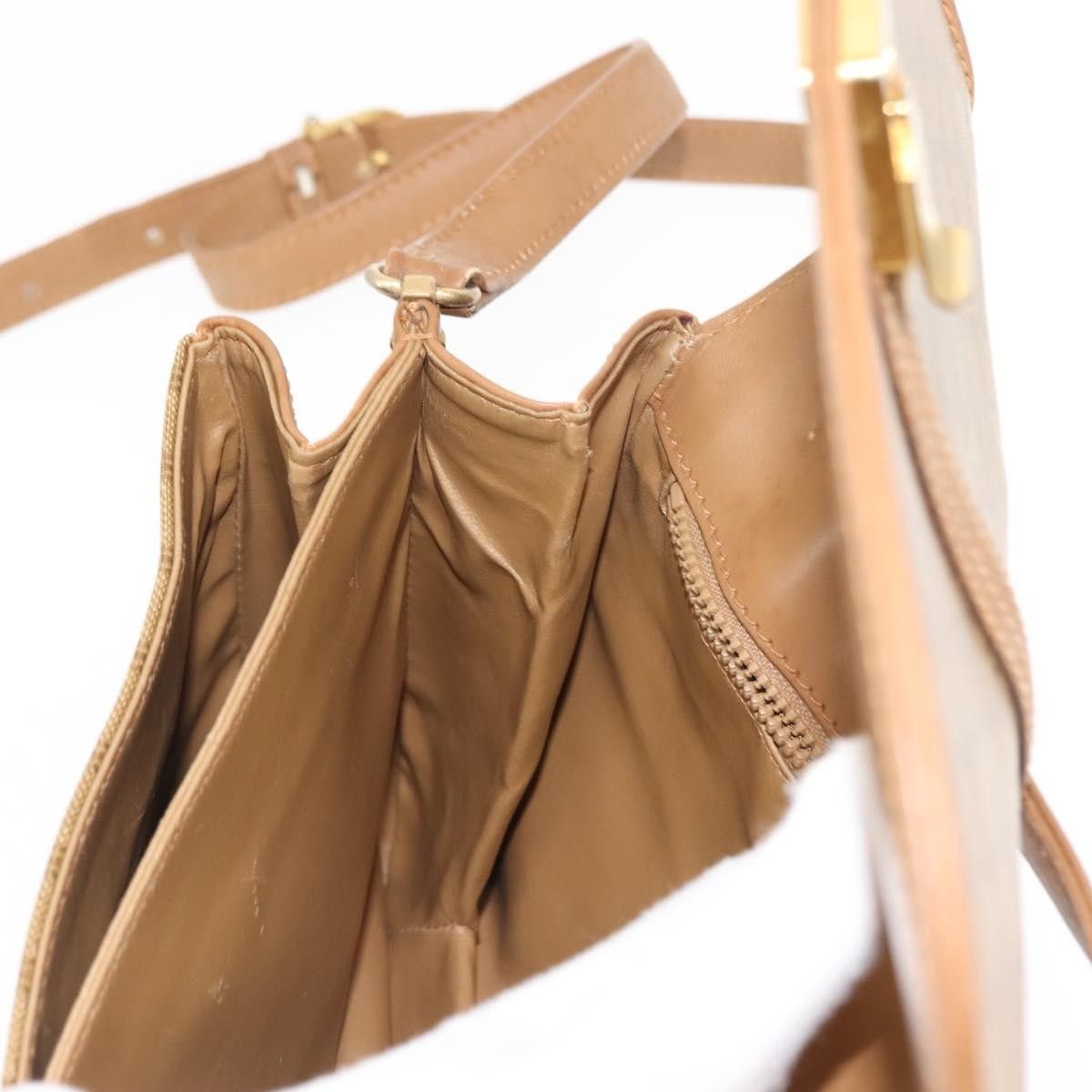 Celine Celine Vintage Macadam Shoulder Bag Canvas and Leather Size ONE SIZE - 22 Thumbnail