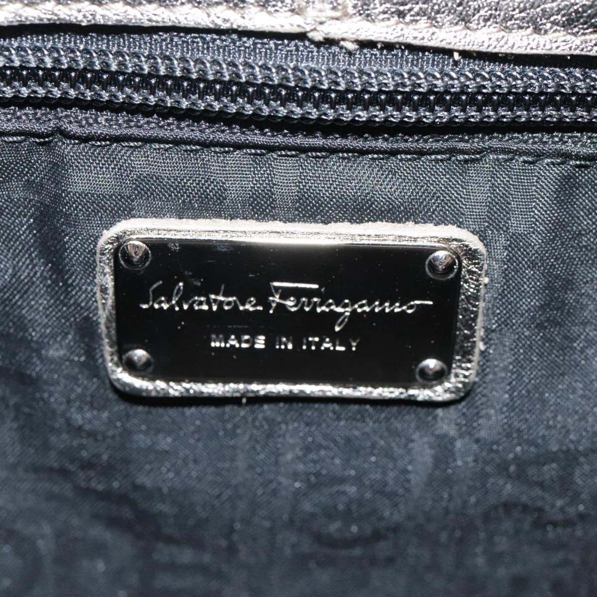 Salvatore Ferragamo Salvatore Ferragamo Gancini Shoulder Bag Leather Size ONE SIZE - 6 Thumbnail