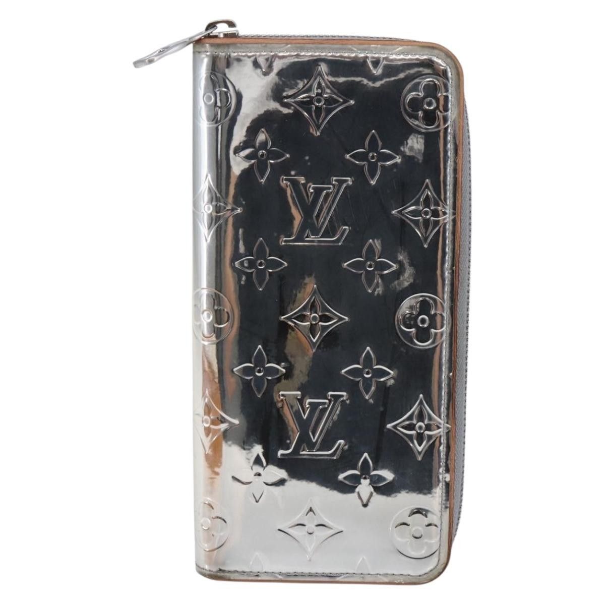 Louis Vuitton Louis Vuitton Zippy wallet vertical Monogram mirror Size ONE SIZE - 17 Thumbnail