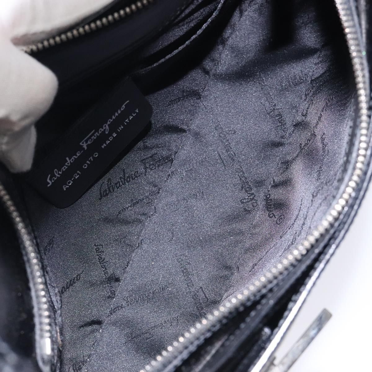 Salvatore Ferragamo Salvatore Ferragamo Gancini Shoulder Bag Leather Size ONE SIZE - 5 Thumbnail
