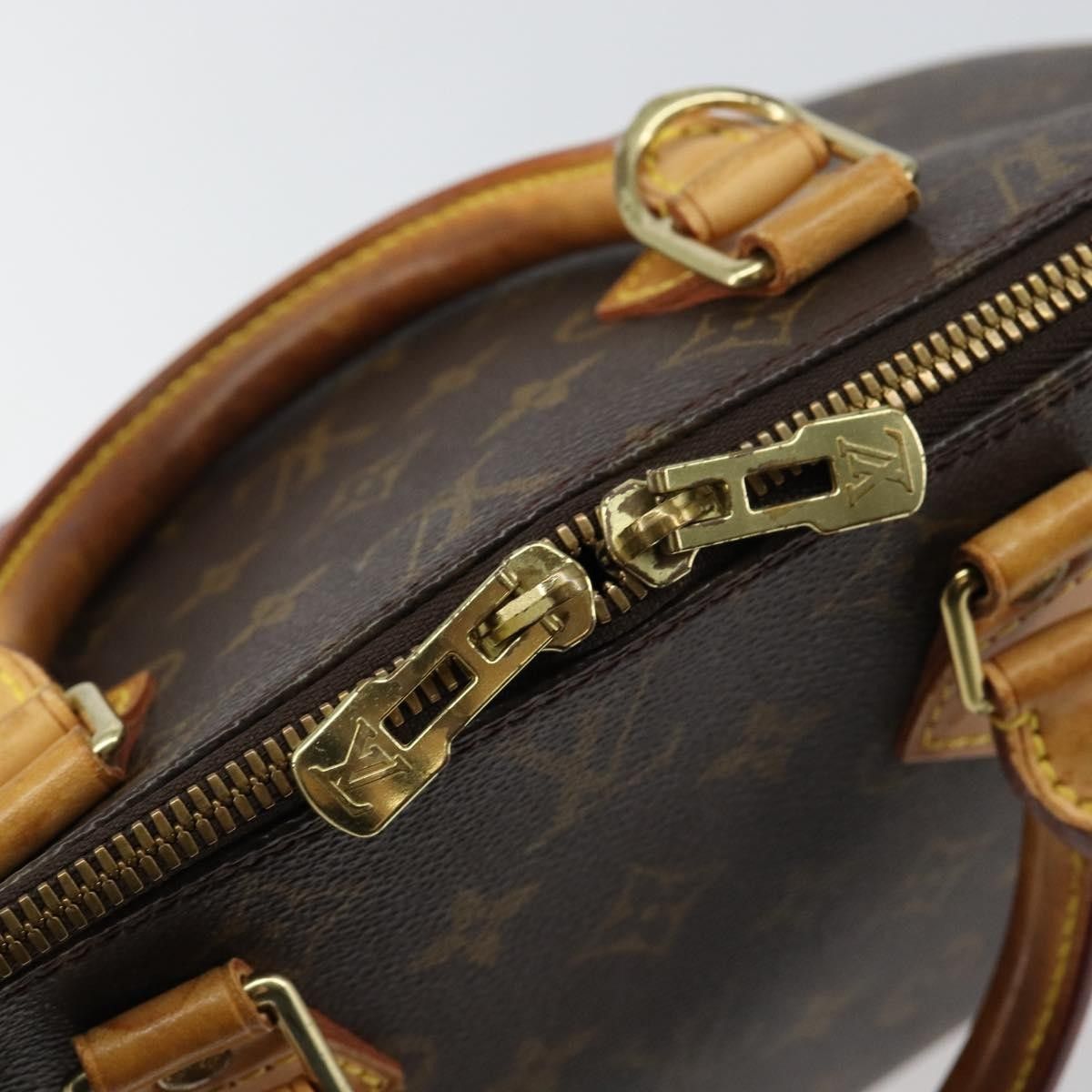 Louis Vuitton Louis Vuitton Alma Handbag Monogram Canvas Size ONE SIZE - 14 Thumbnail