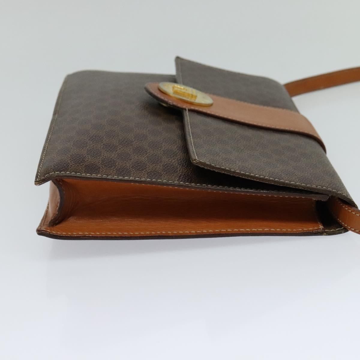 Celine Celine Vintage Macadam Shoulder Bag Canvas and Leather Size ONE SIZE - 4 Thumbnail