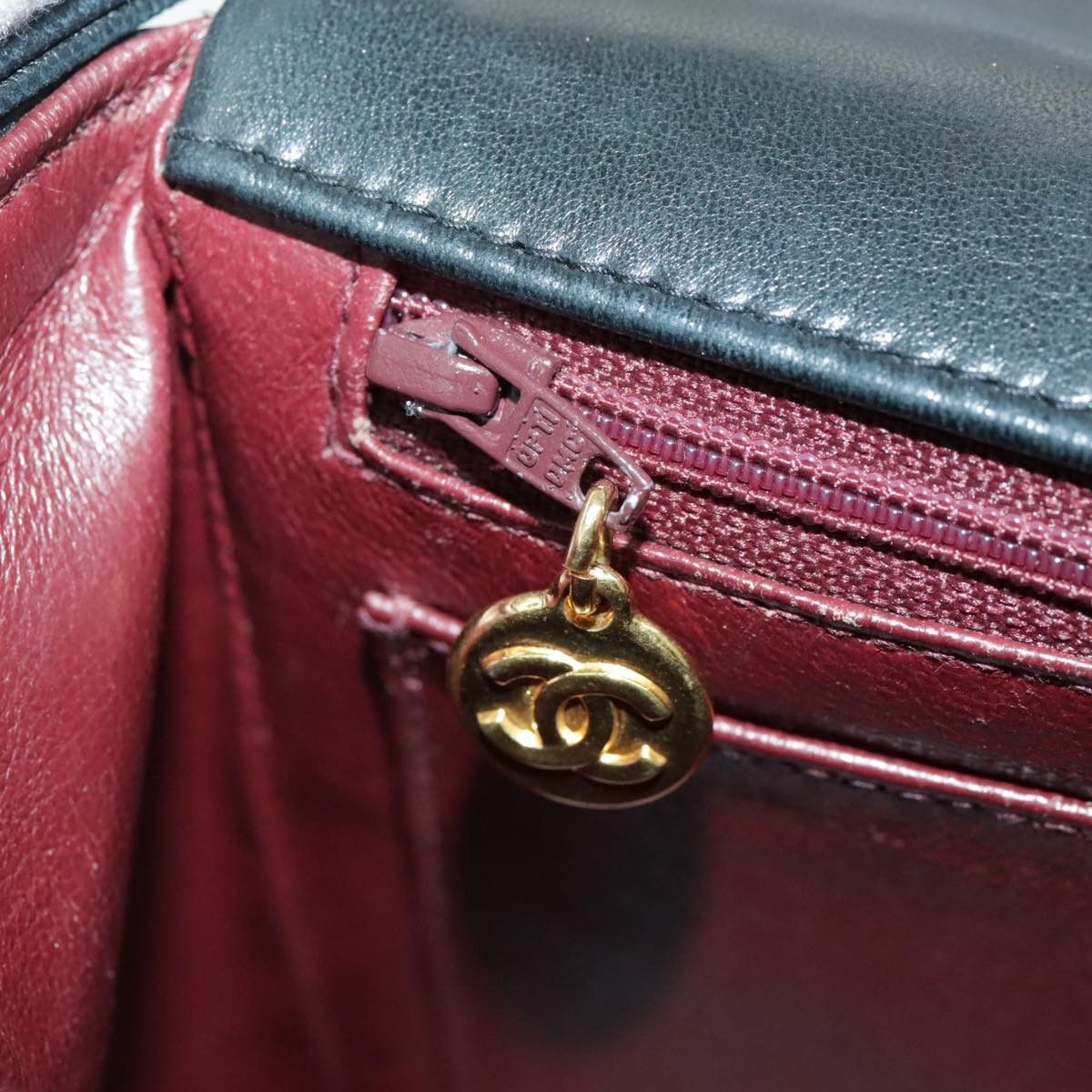 Chanel Chanel Vintage CC Pushlock Flap Bag Quilted Lambskin Size ONE SIZE - 13 Thumbnail