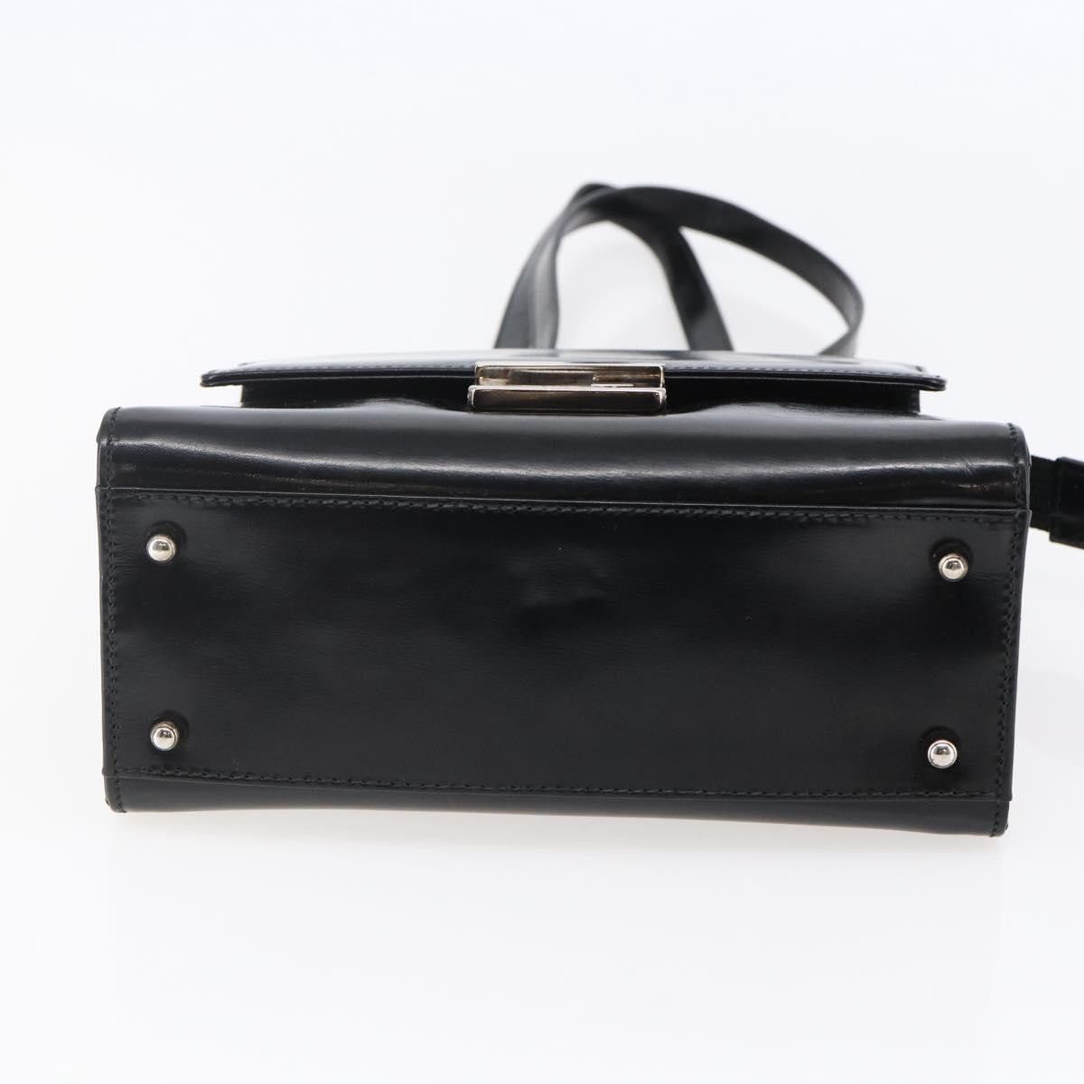 Gucci Gucci Vintage Square G Camera Shoulder Bag Leather Size ONE SIZE - 22 Thumbnail