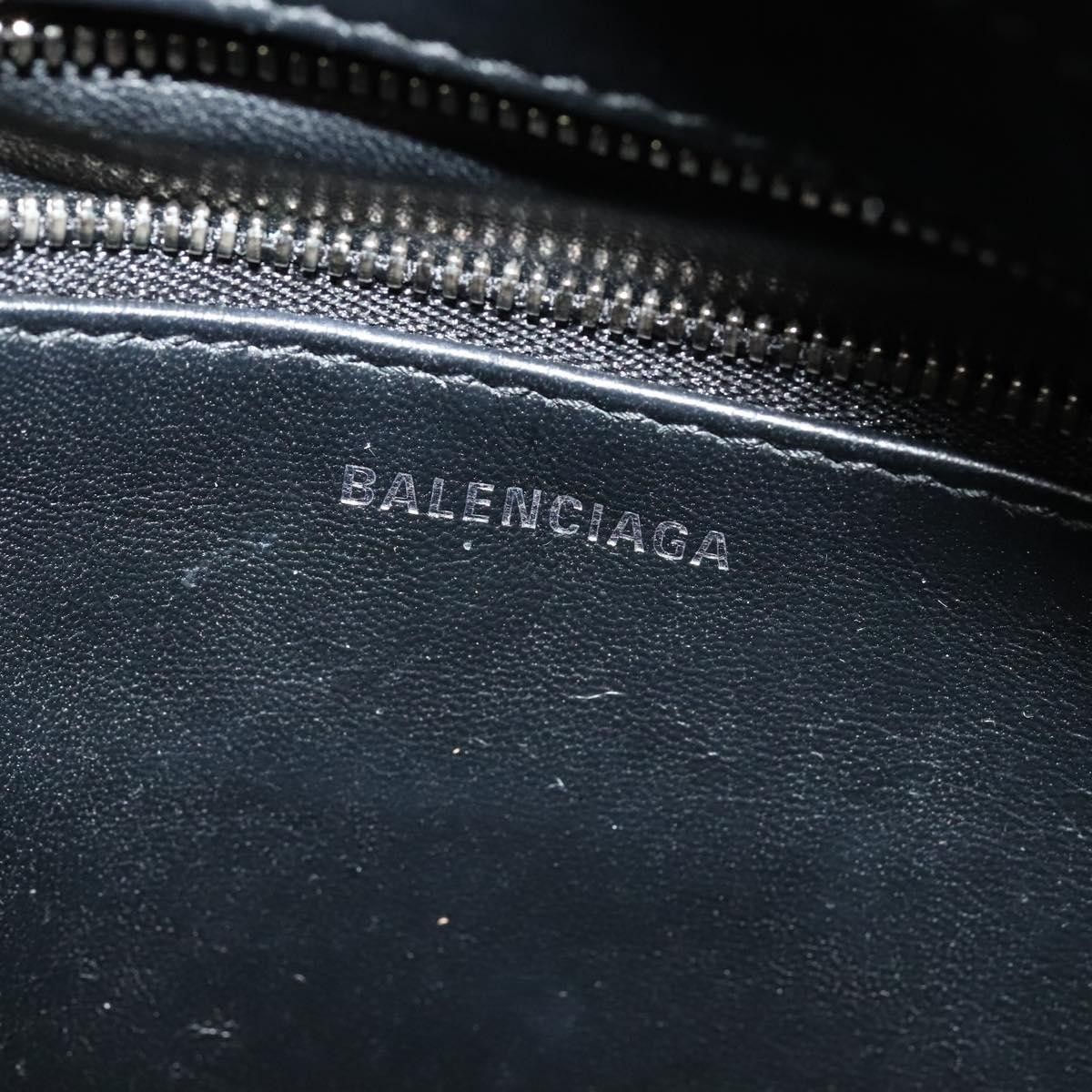 Balenciaga Balenciaga Triangle Duffle Leather Size ONE SIZE - 6 Thumbnail