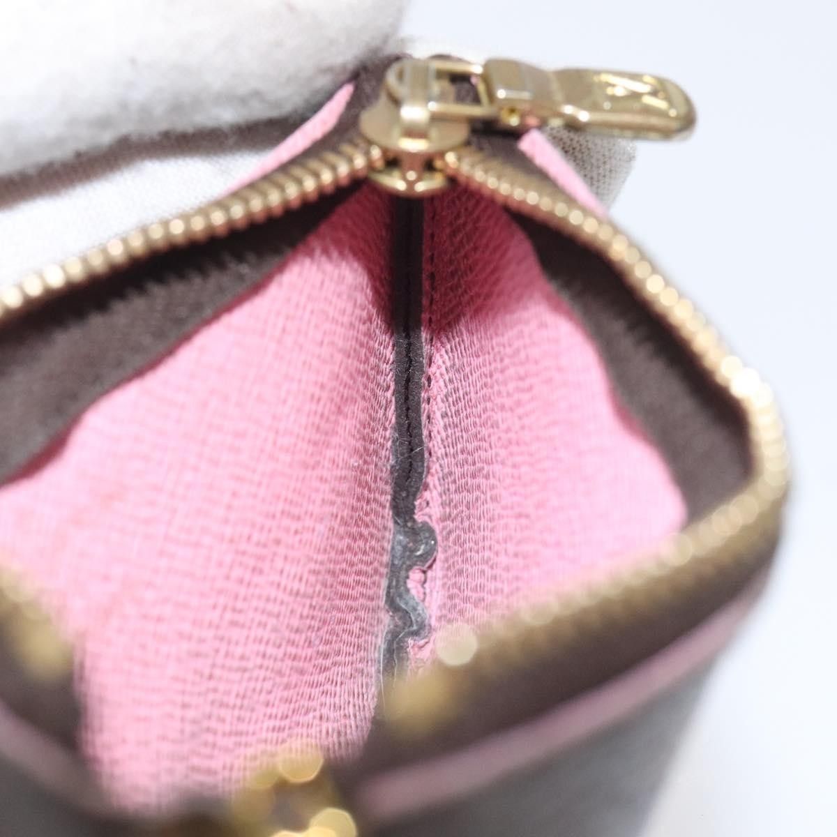 Louis Vuitton Louis Vuitton Pochette Clés Monogram Vivienne Size ONE SIZE - 18 Thumbnail