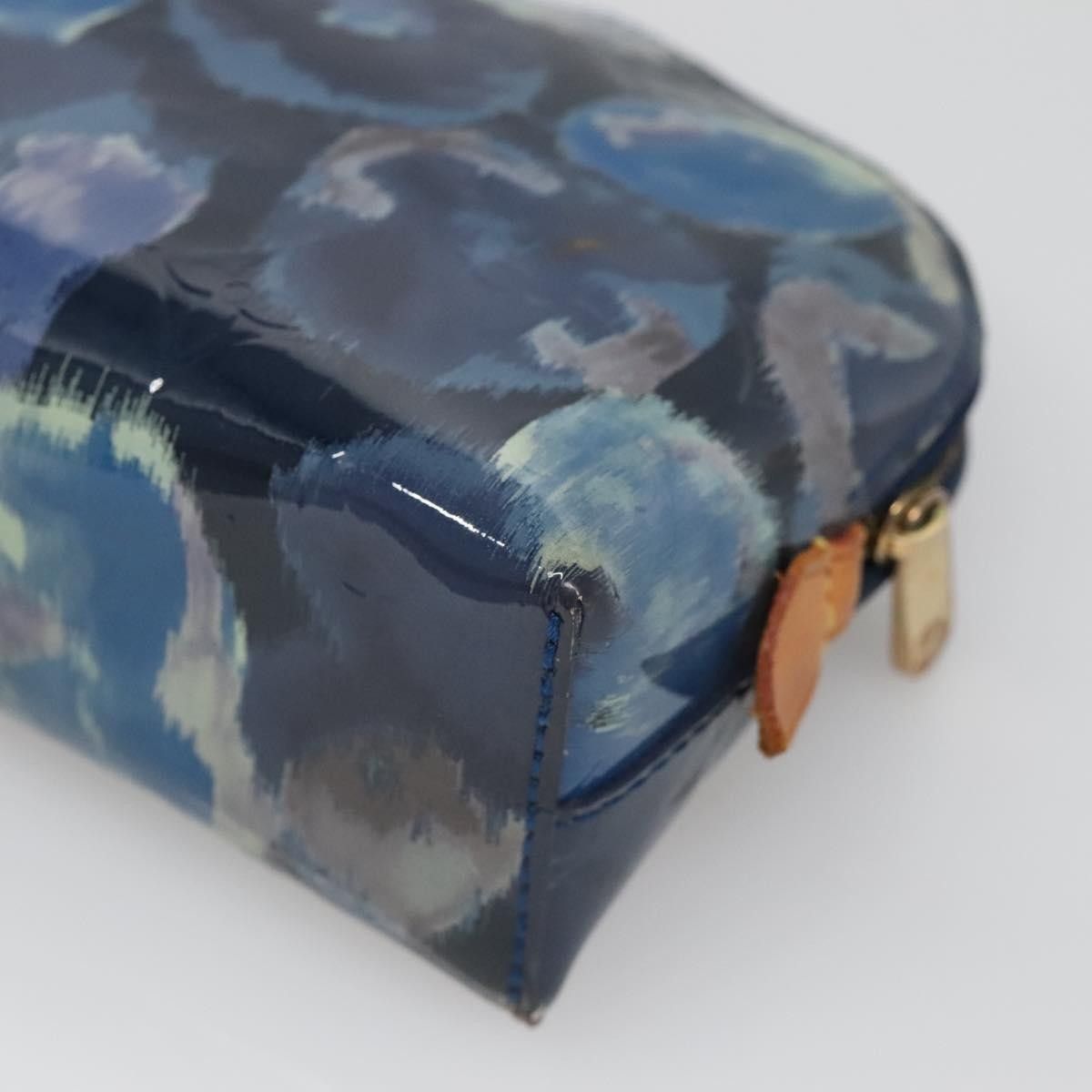 Louis Vuitton Louis Vuitton Cosmetic Pouch Monogram Vernis Size ONE SIZE - 10 Thumbnail