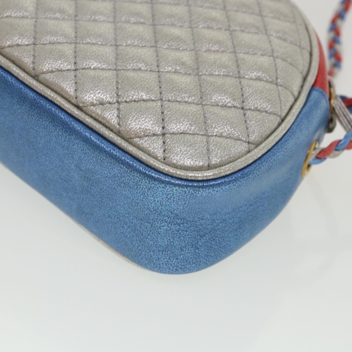 Gucci Gucci Trapuntata Camera Shoulder Bag Quilted Laminated Leather Size ONE SIZE - 11 Thumbnail
