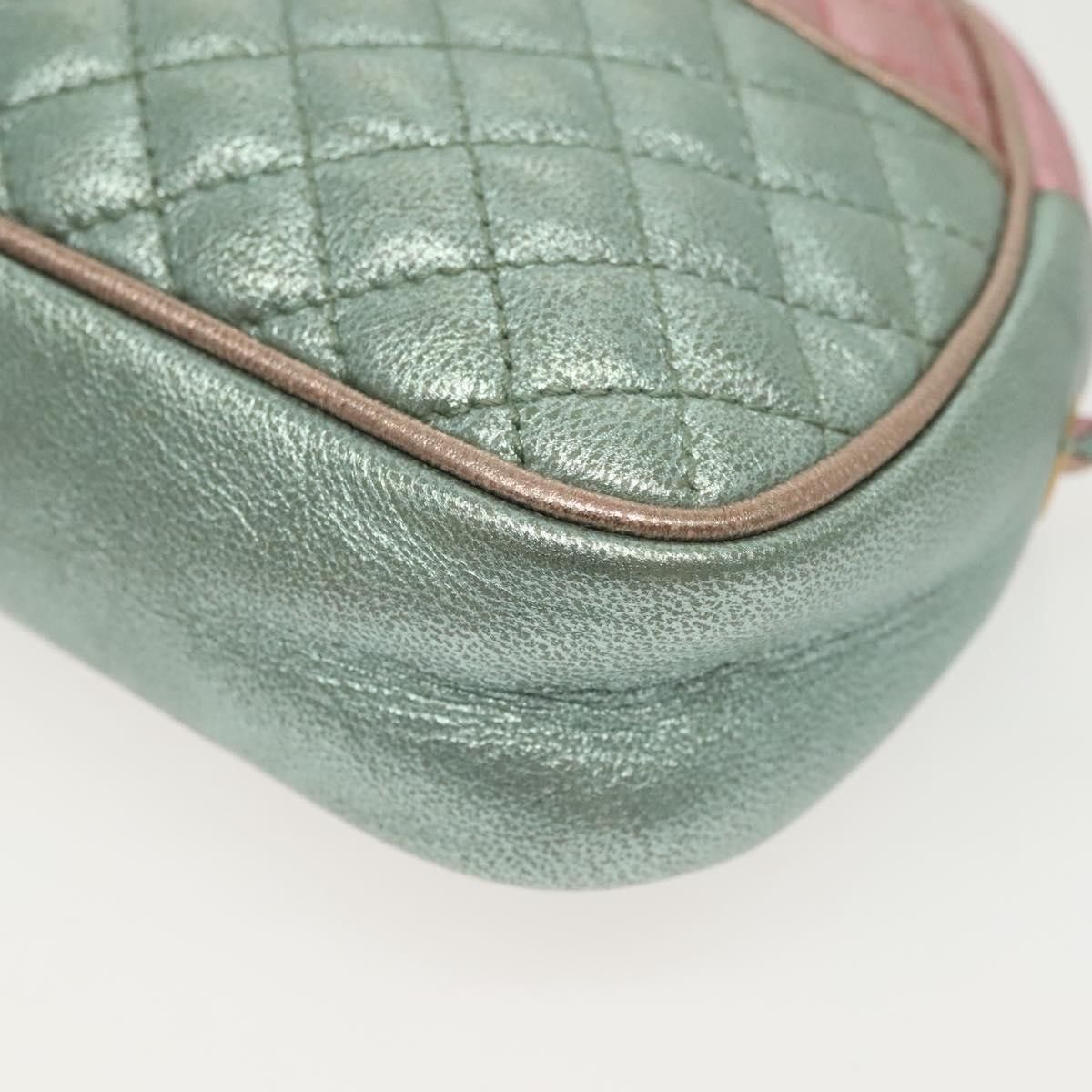 Gucci Gucci Trapuntata Camera Quilted Laminated Leather Size ONE SIZE - 10 Thumbnail