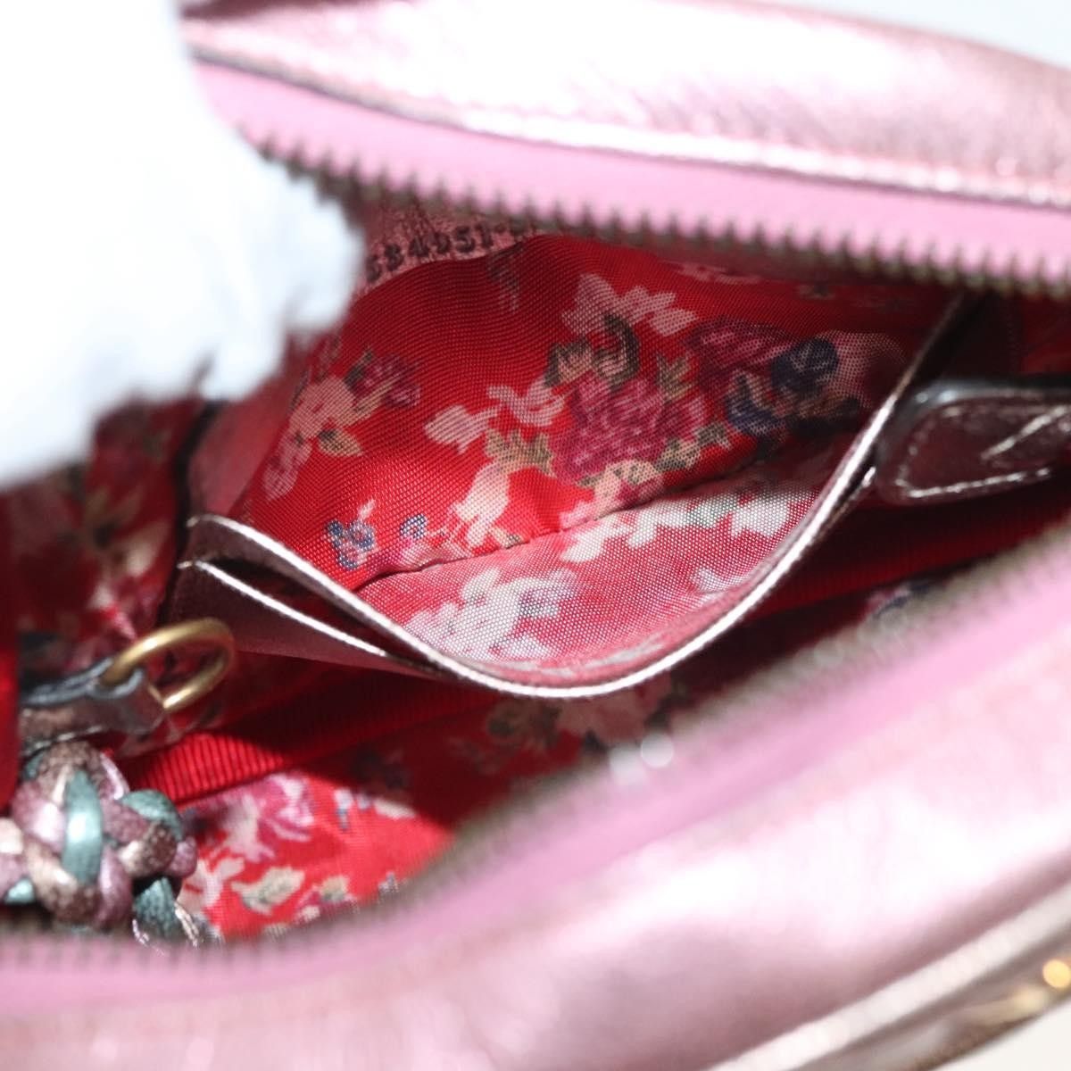 Gucci Gucci Trapuntata Camera Quilted Laminated Leather Size ONE SIZE - 19 Thumbnail