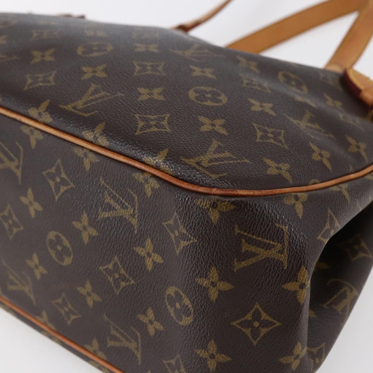 Louis Vuitton Louis Vuitton Batignolles Handbag Monogram Canvas Size ONE SIZE - 9 Thumbnail