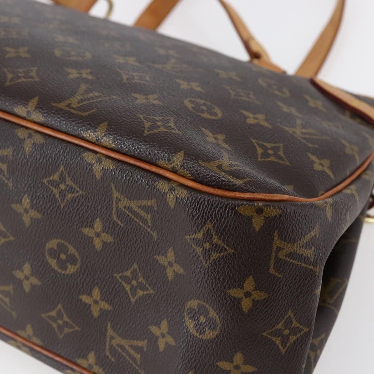 Louis Vuitton Louis Vuitton Batignolles Handbag Monogram Canvas Size ONE SIZE - 11 Thumbnail