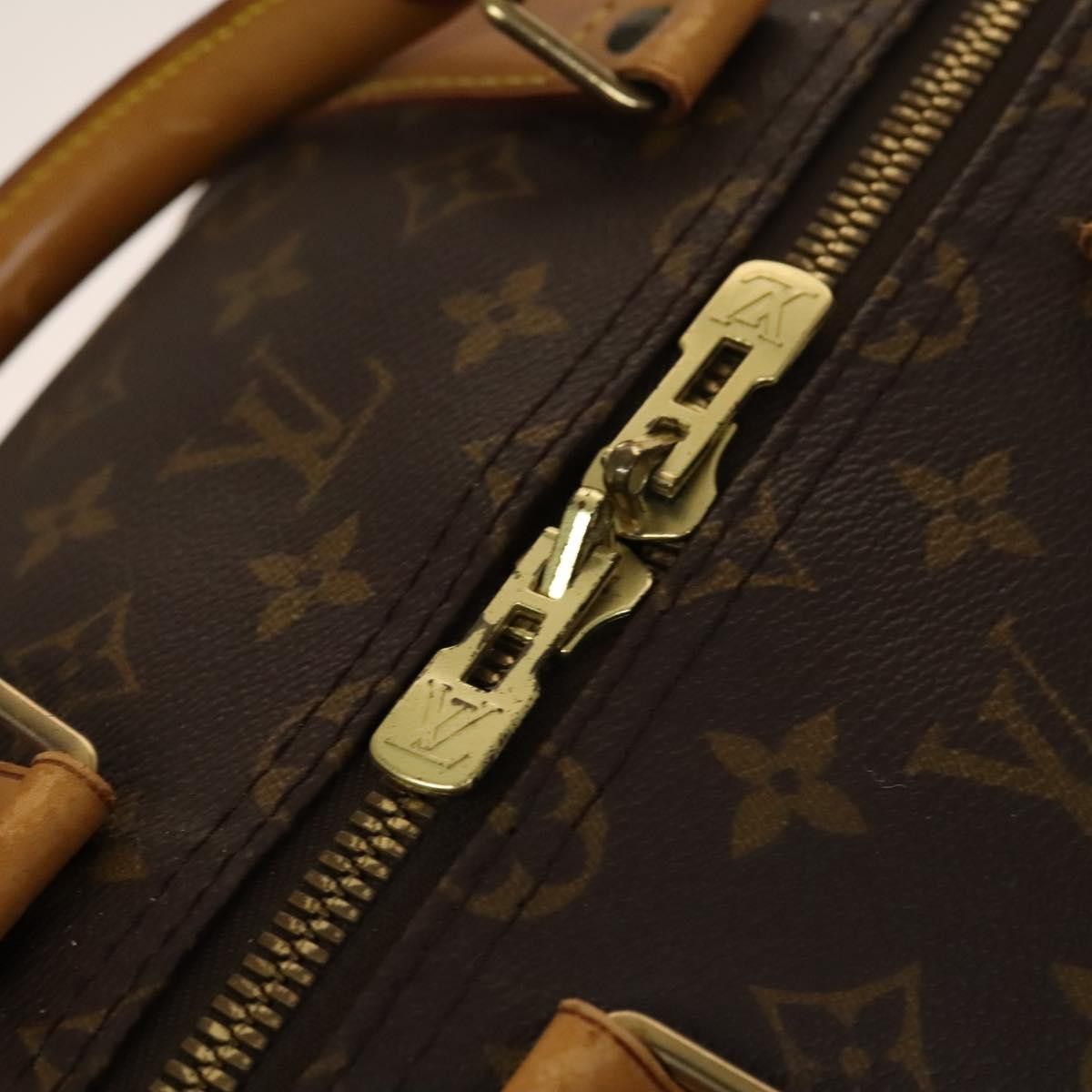 Louis Vuitton Louis Vuitton Keepall Bag Monogram Canvas Size ONE SIZE - 16 Thumbnail