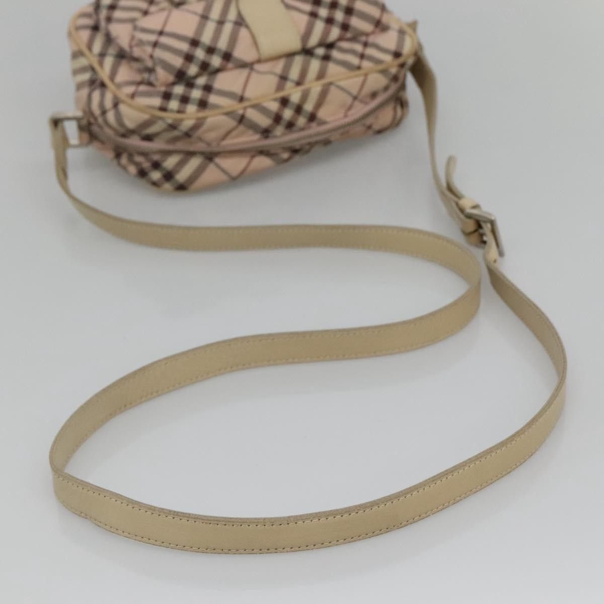 Burberry Burberry Nova Check Blue Label Nylon Size ONE SIZE - 8 Thumbnail