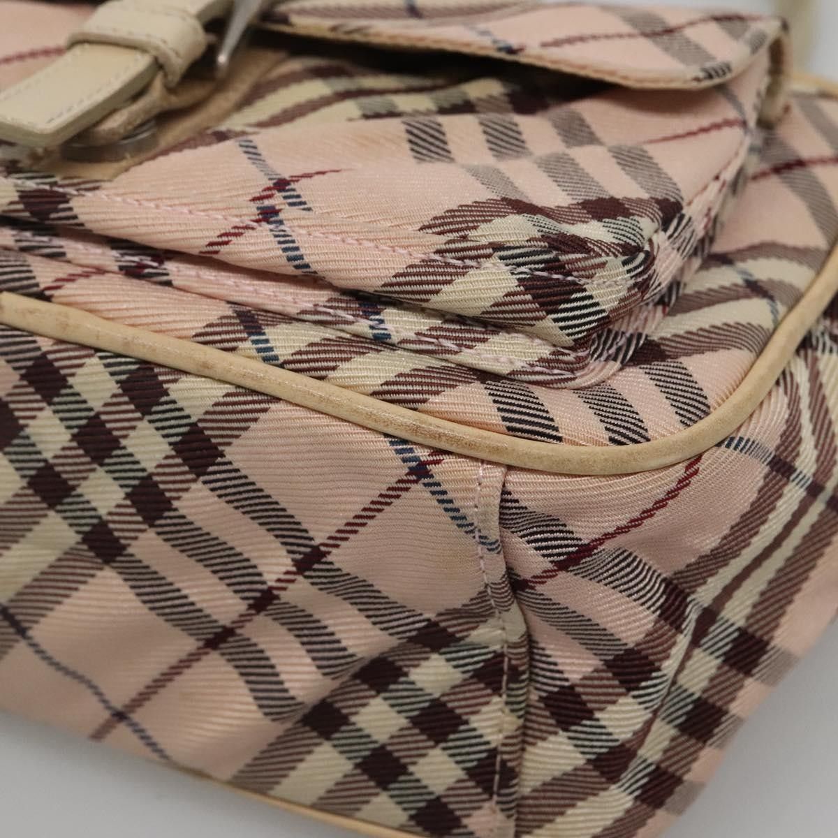 Burberry Burberry Nova Check Blue Label Nylon Size ONE SIZE - 9 Thumbnail