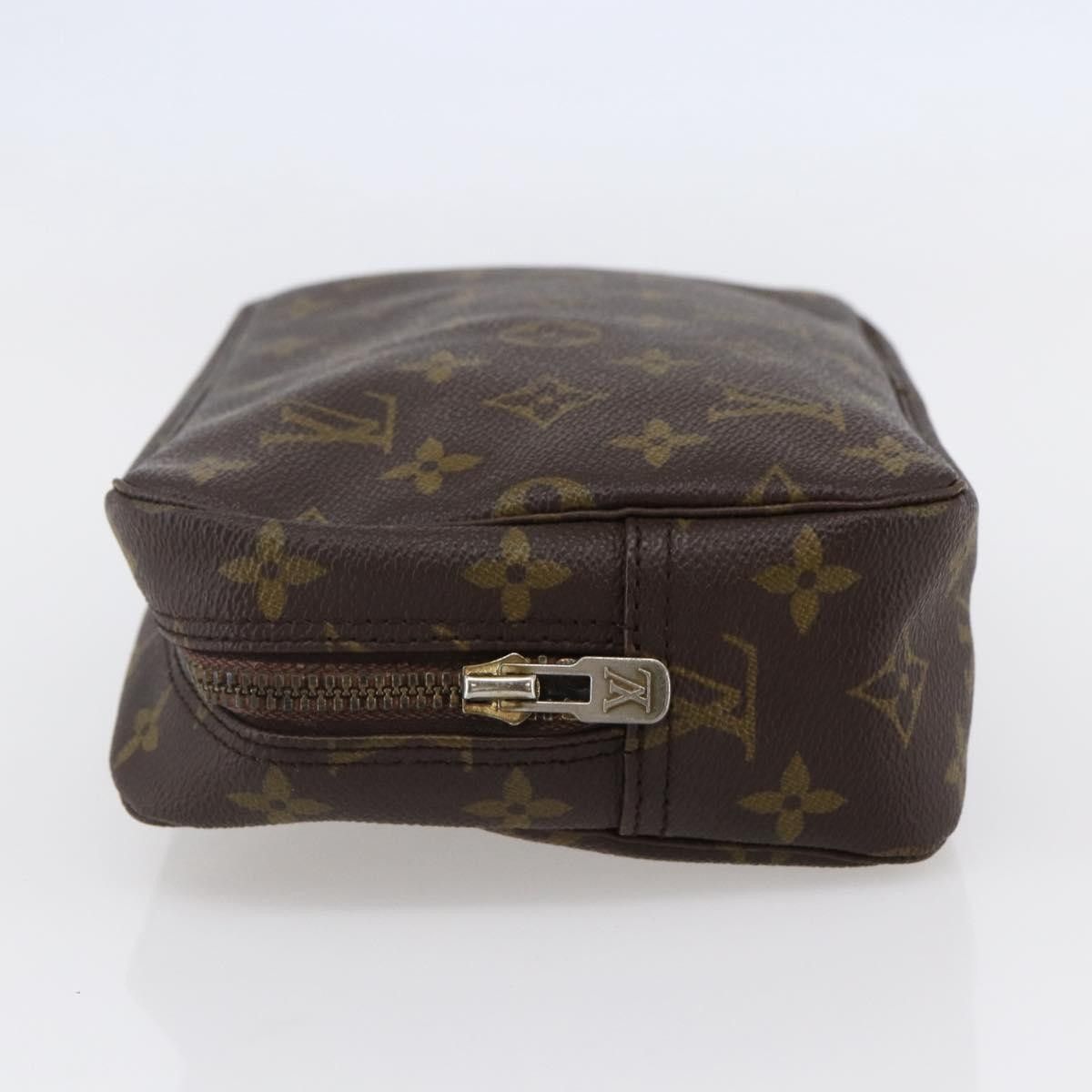 Louis Vuitton Louis Vuitton Trousse Toiletry Pouch Monogram Canvas Size ONE SIZE - 3 Thumbnail