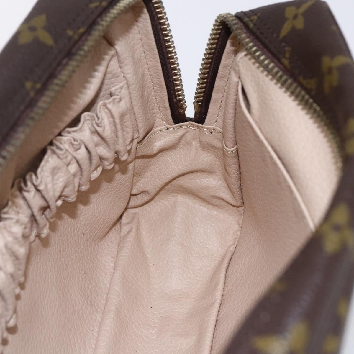 Louis Vuitton Louis Vuitton Trousse Toiletry Pouch Monogram Canvas Size ONE SIZE - 15 Thumbnail