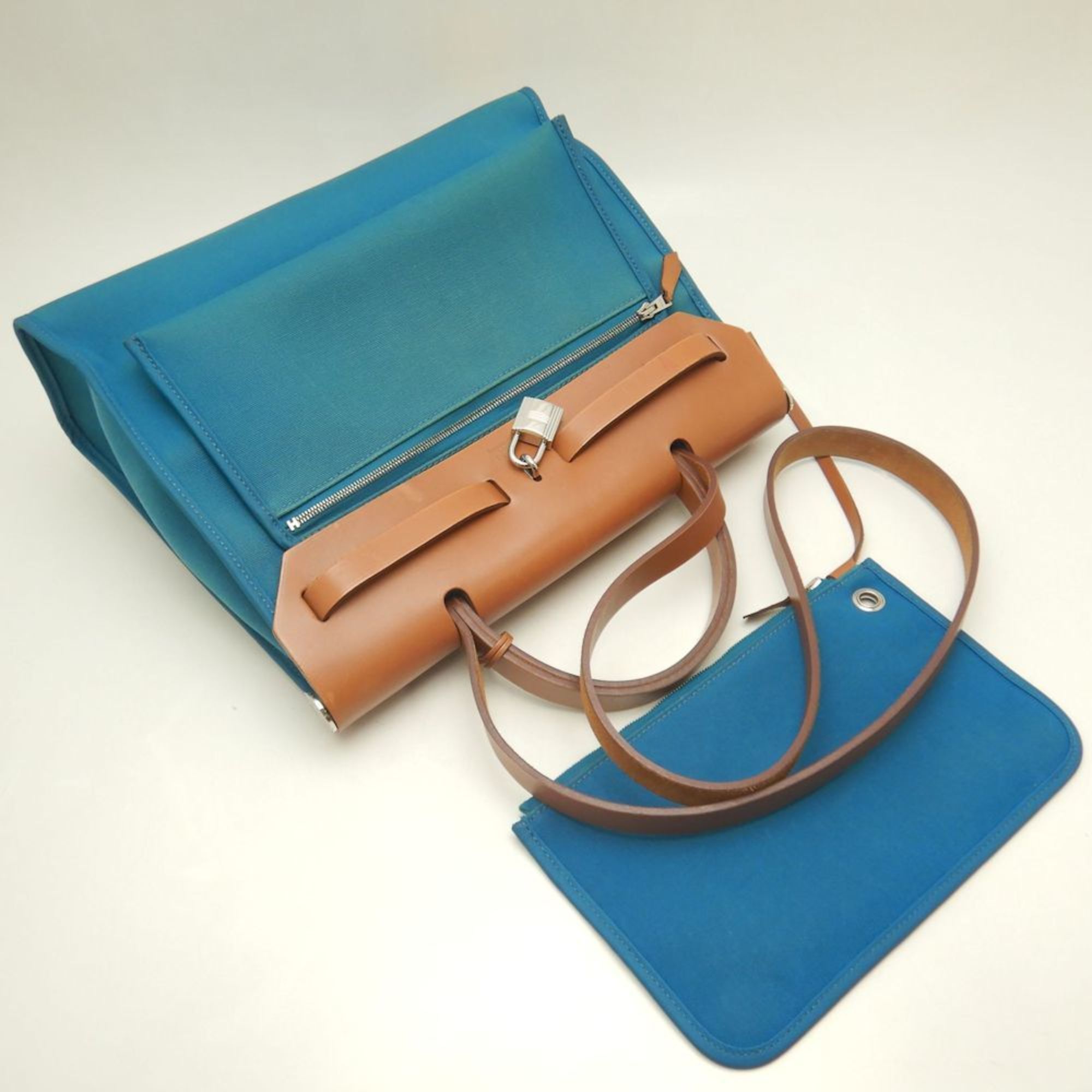 Hermes HERMES Hermès Airbag PM Handbag, Toile Officier Leather, Turquoise, Women's, 253252 Size ONE SIZE - 3 Thumbnail
