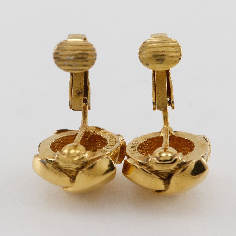 Chanel Chanel Chanel Coco Mark Earrings Metal Earrings DUTY FREE for USA Size ONE SIZE - 5 Thumbnail