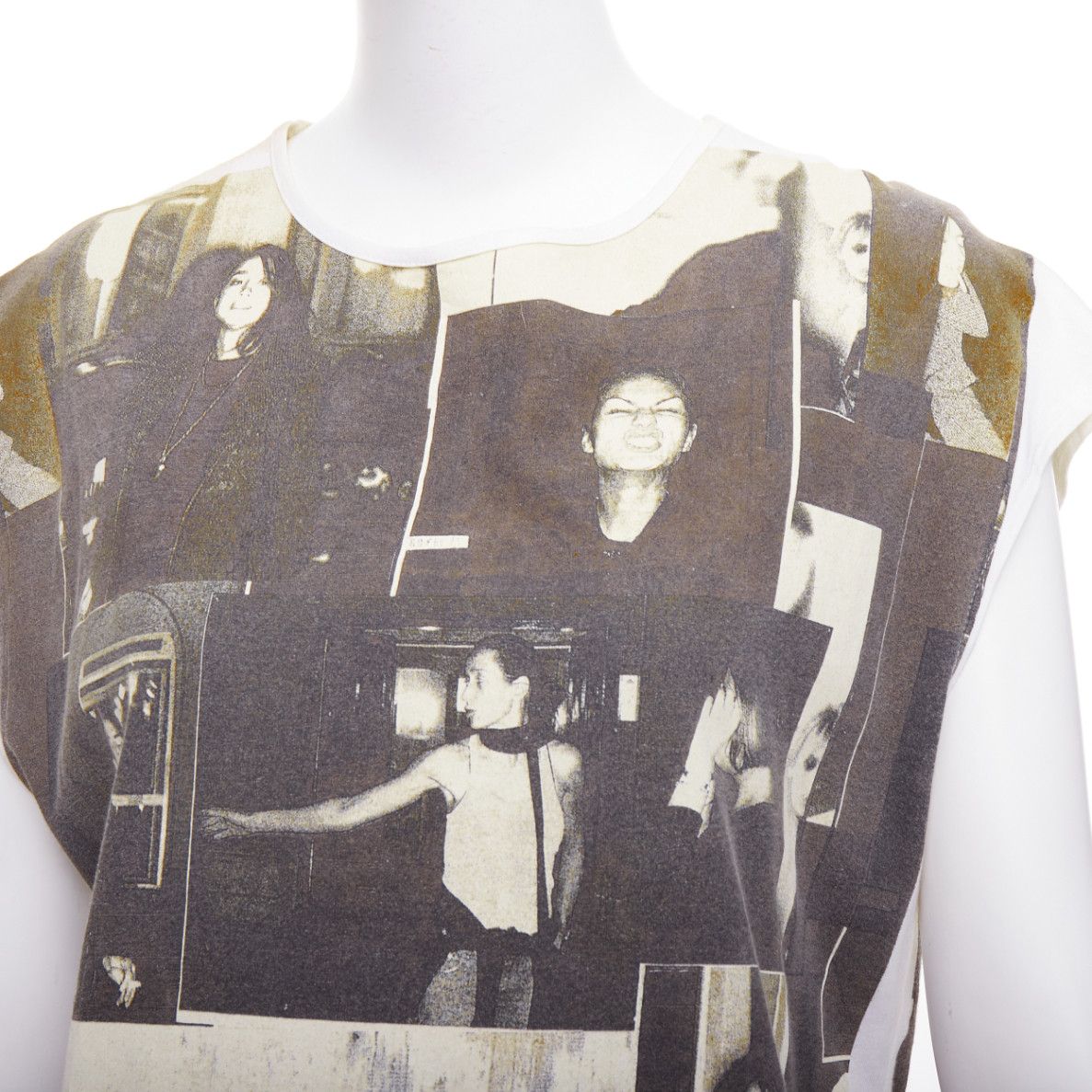 Balenciaga rare BALENCIAGA 2007 beige grey cotton vintage photo print top FR36 S Size S / US 4 / IT 40 - 2 Thumbnail