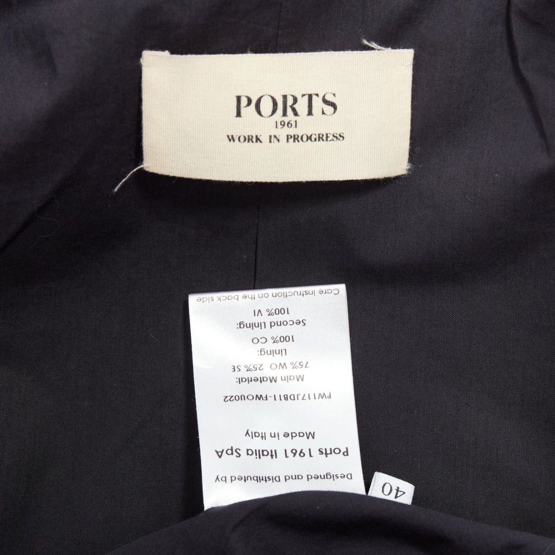 Ports 1961 PORTS 1961 black wool silk slit front shoulder padded blazer IT40 S Size S / US 4 / IT 40 - 9 Thumbnail
