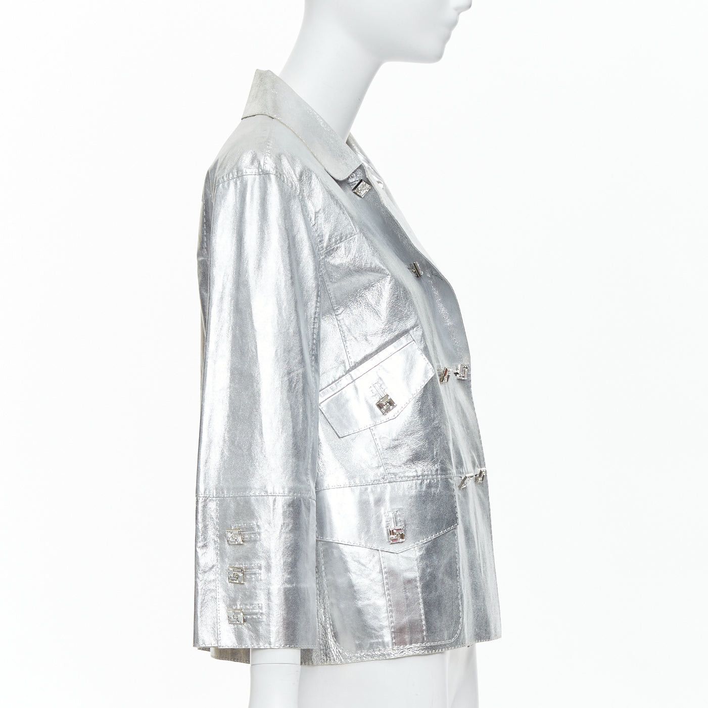 Louis Vuitton LOUIS VUITTON Marc Jacobs metallic silver leather crystal button jacket FR36 S Size S / US 4 / IT 40 - 5 Thumbnail