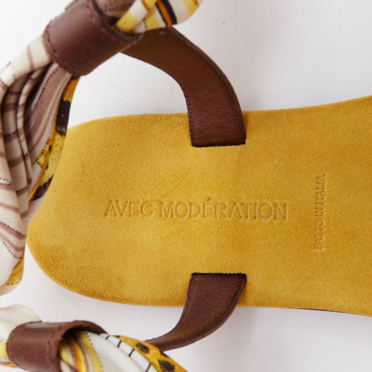 Other AVEC MODERATION yellow cream silky scarf tie acrylic flat sandals EU37 Size US 7 / IT 37 - 9 Thumbnail