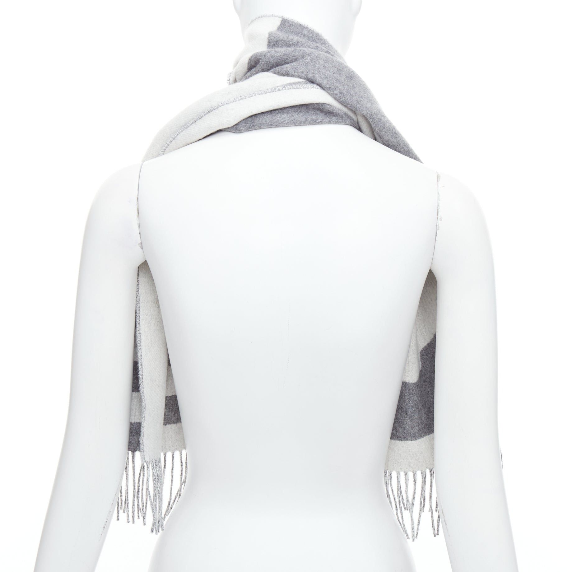 Hermes HERMES 100% cashmere abstract horse head fringe wool scarf Size ONE SIZE - 5 Thumbnail