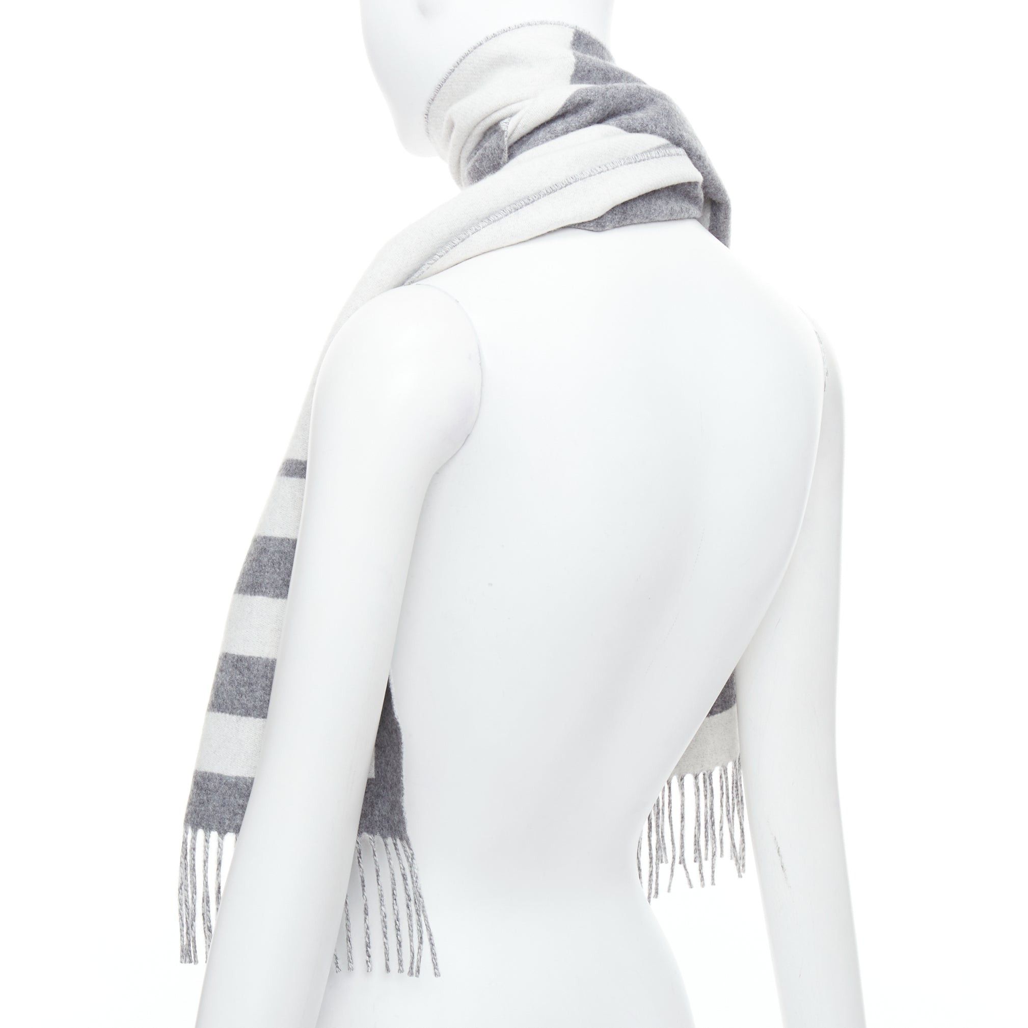 Hermes HERMES 100% cashmere abstract horse head fringe wool scarf Size ONE SIZE - 6 Thumbnail