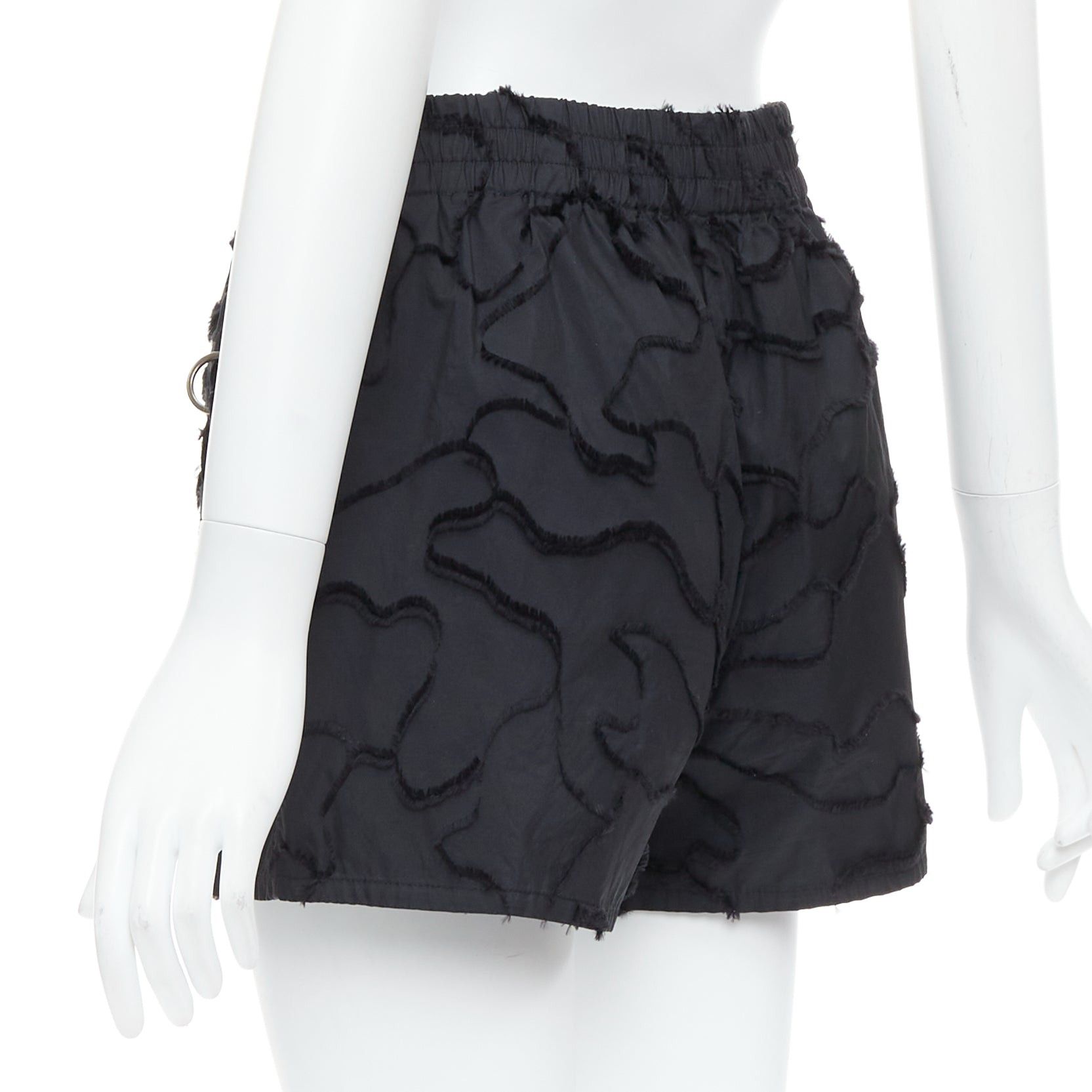 Dior CHRISTIAN DIOR black camouflage patch applique logo shorts FR36 S Size 27" / US 4 / IT 40 - 6 Thumbnail