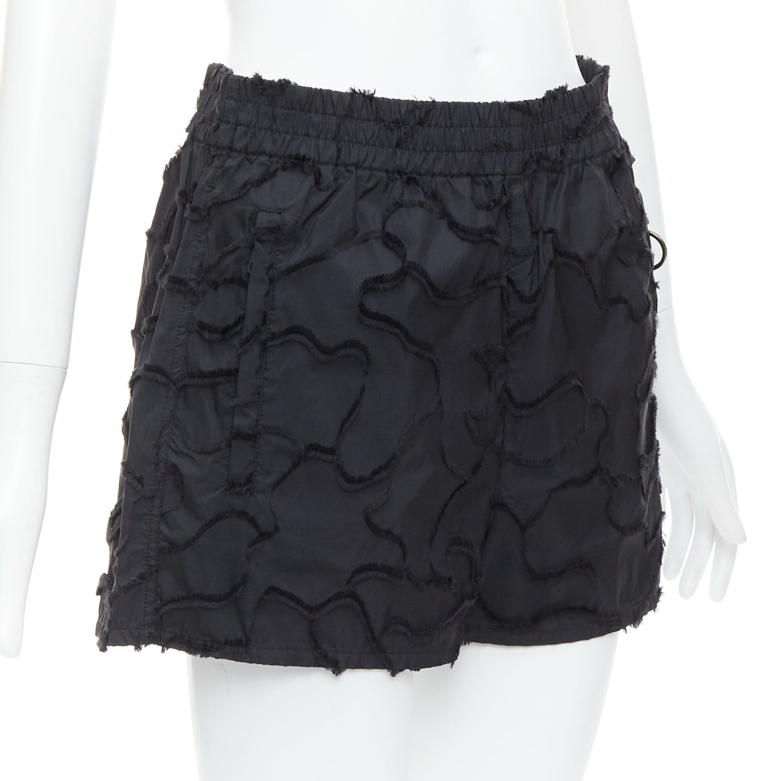Dior CHRISTIAN DIOR black camouflage patch applique logo shorts FR36 S Size 27" / US 4 / IT 40 - 3 Thumbnail