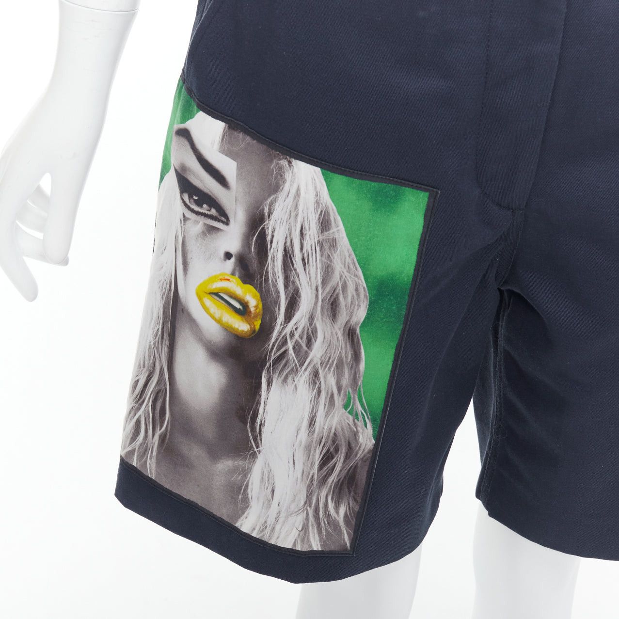Acne Studios ACNESTUDIOS 2015 Eora Vermina collage portrait print navy bermuda shorts FR34 XS Size 26" / US 2 / IT 38 - 7 Thumbnail