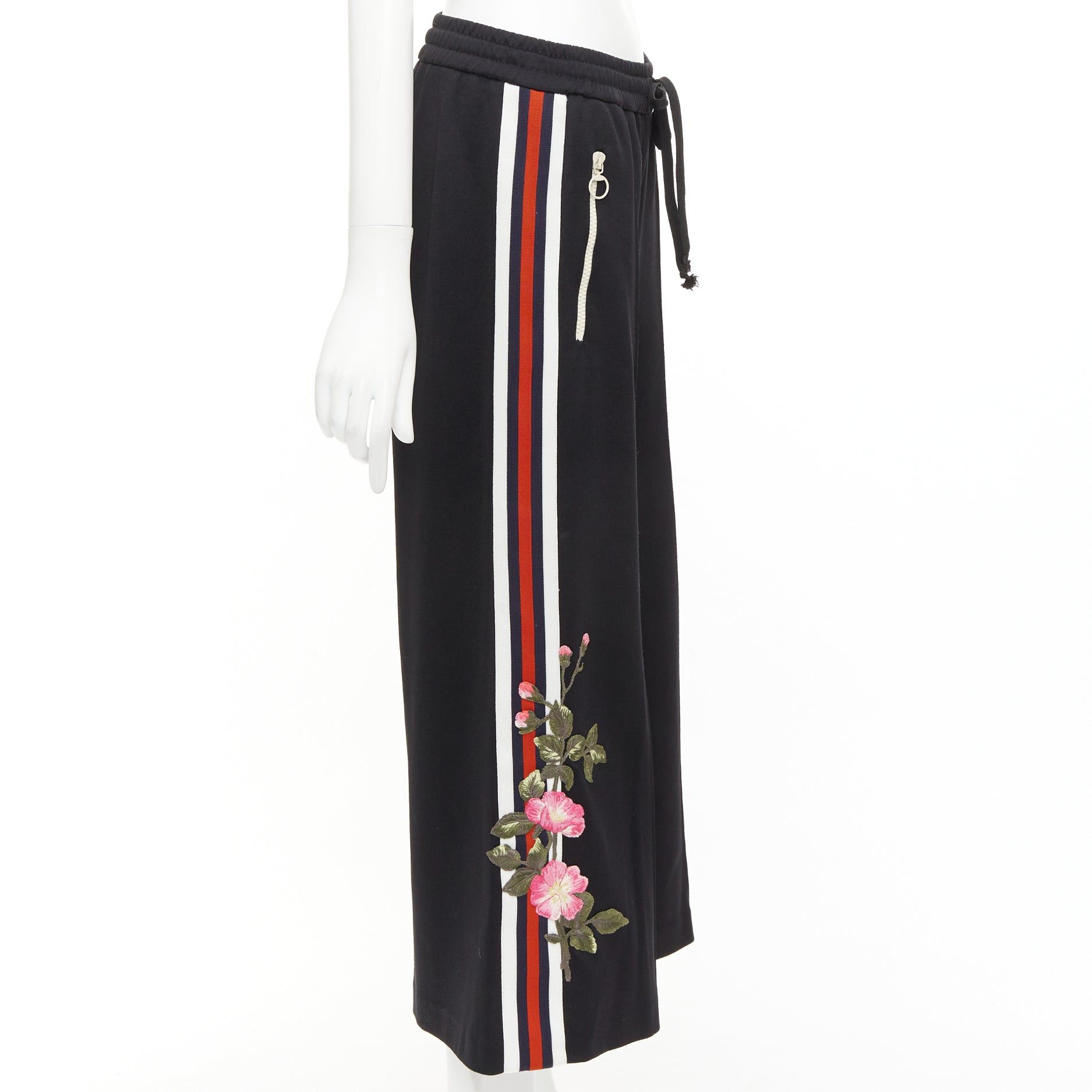Gucci GUCCI black webbing floral patch zip pocket wide leg joggers Size 28" / US 6 / IT 42 - 4 Thumbnail
