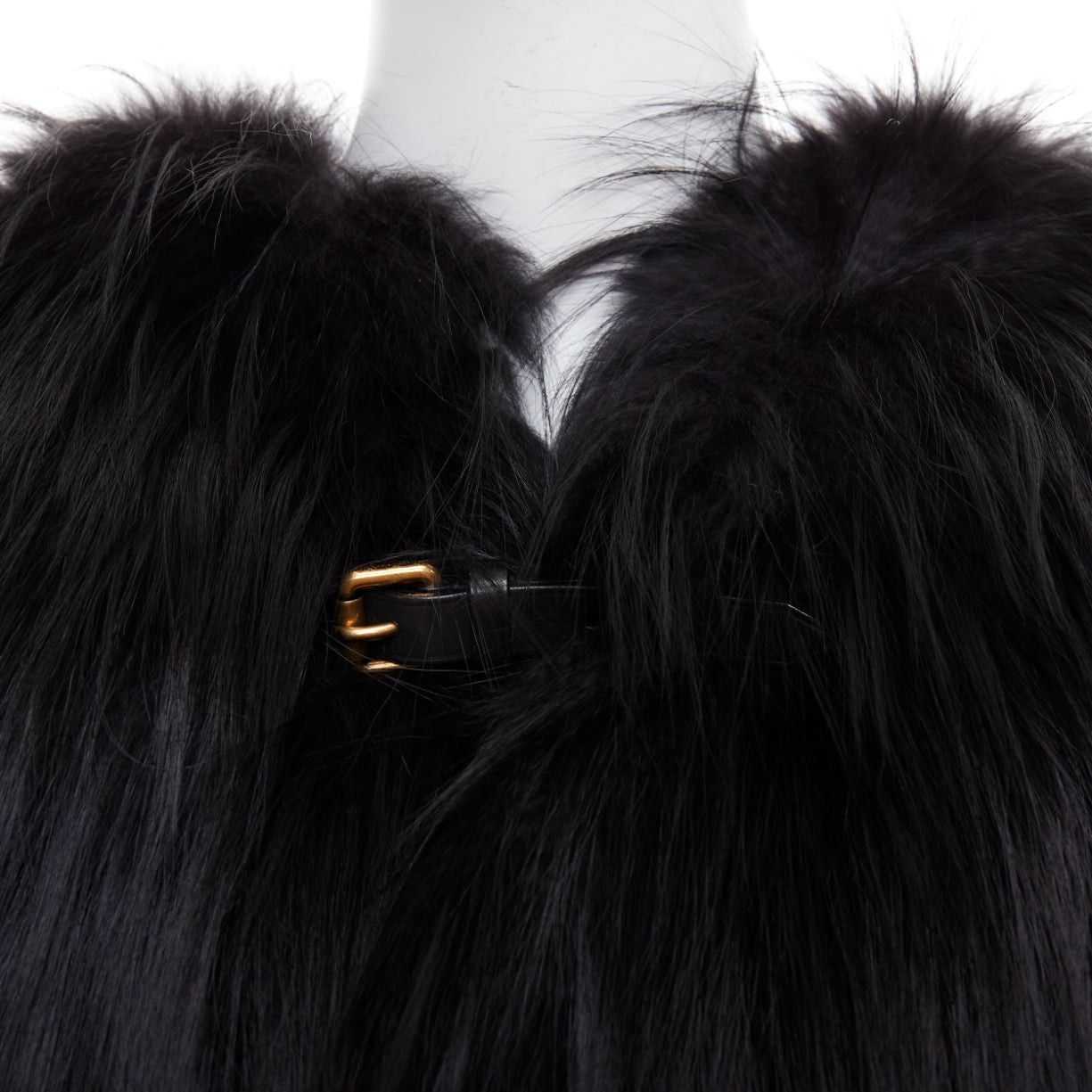 Louis Vuitton LOUIS VUITTON black fox fur leather belt heart lined cape shawl FR34 XS Size XS / US 0-2 / IT 36-38 - 7 Thumbnail