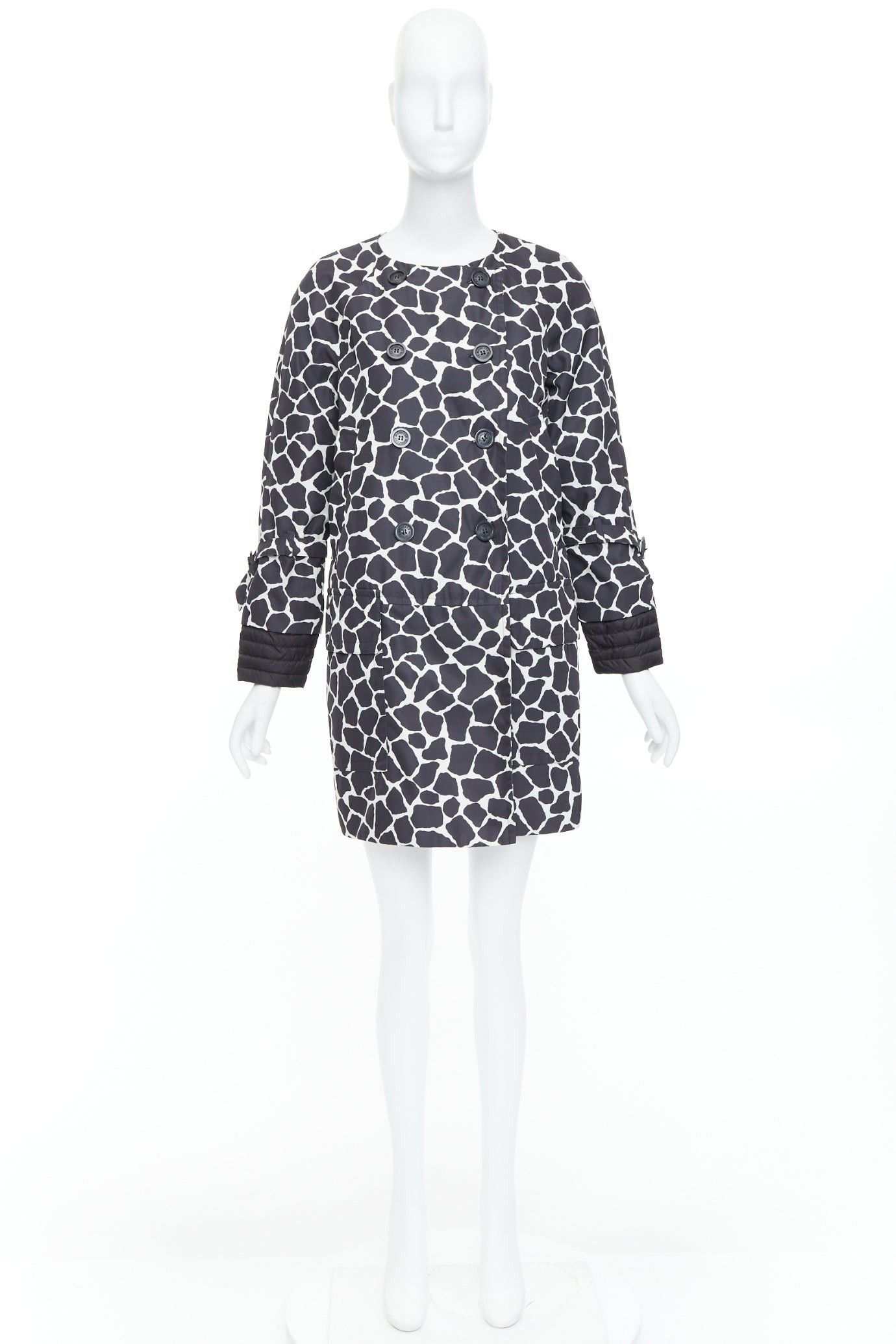 Moncler MONCLER Premiere Chagall Giubotto black giraffe spot print down jacket Sz1 Size S / US 4 / IT 40 - 10 Thumbnail