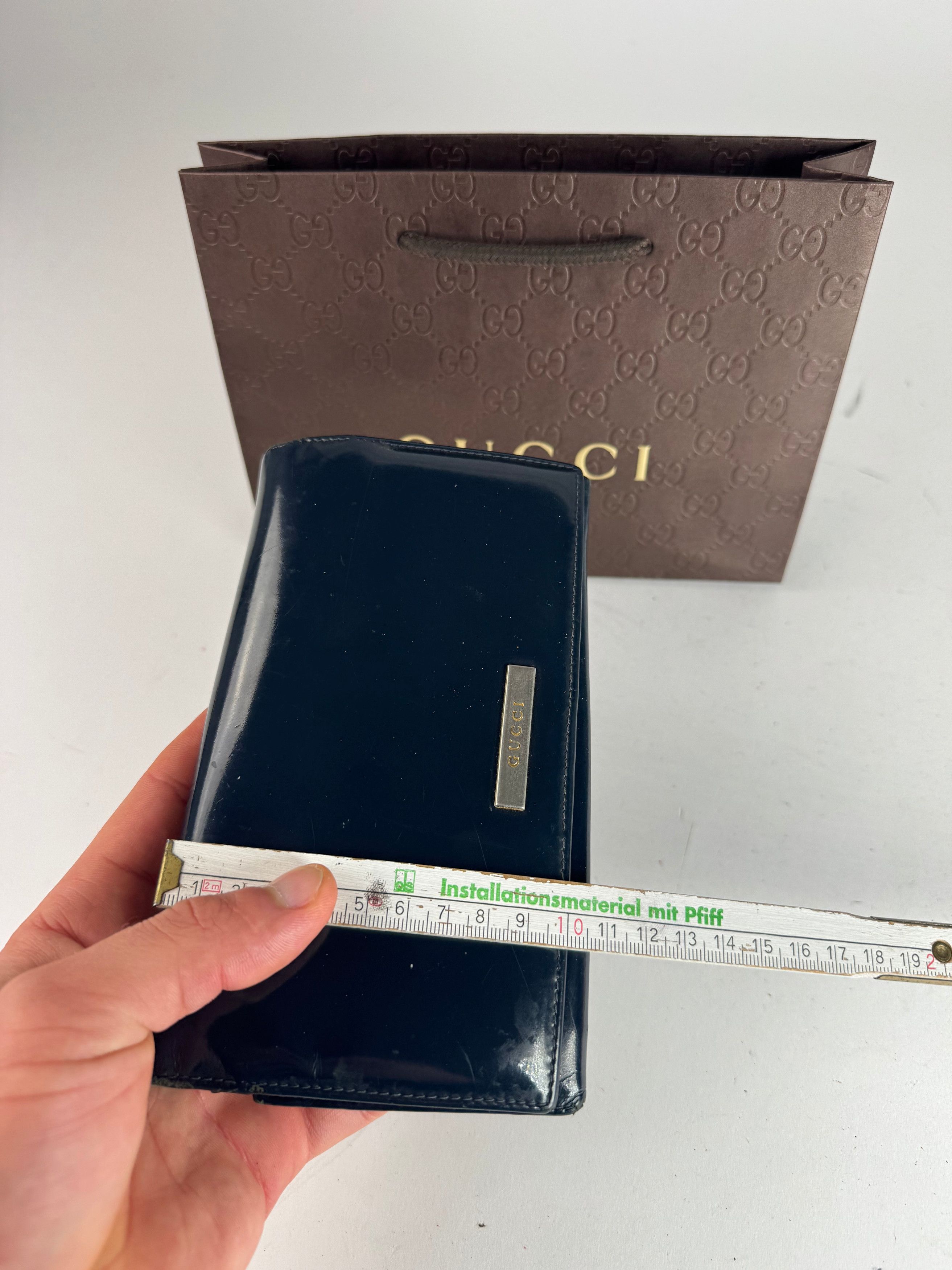 Gucci Vintage Patent Leather Wallet navy button off Size ONE SIZE - 9 Thumbnail