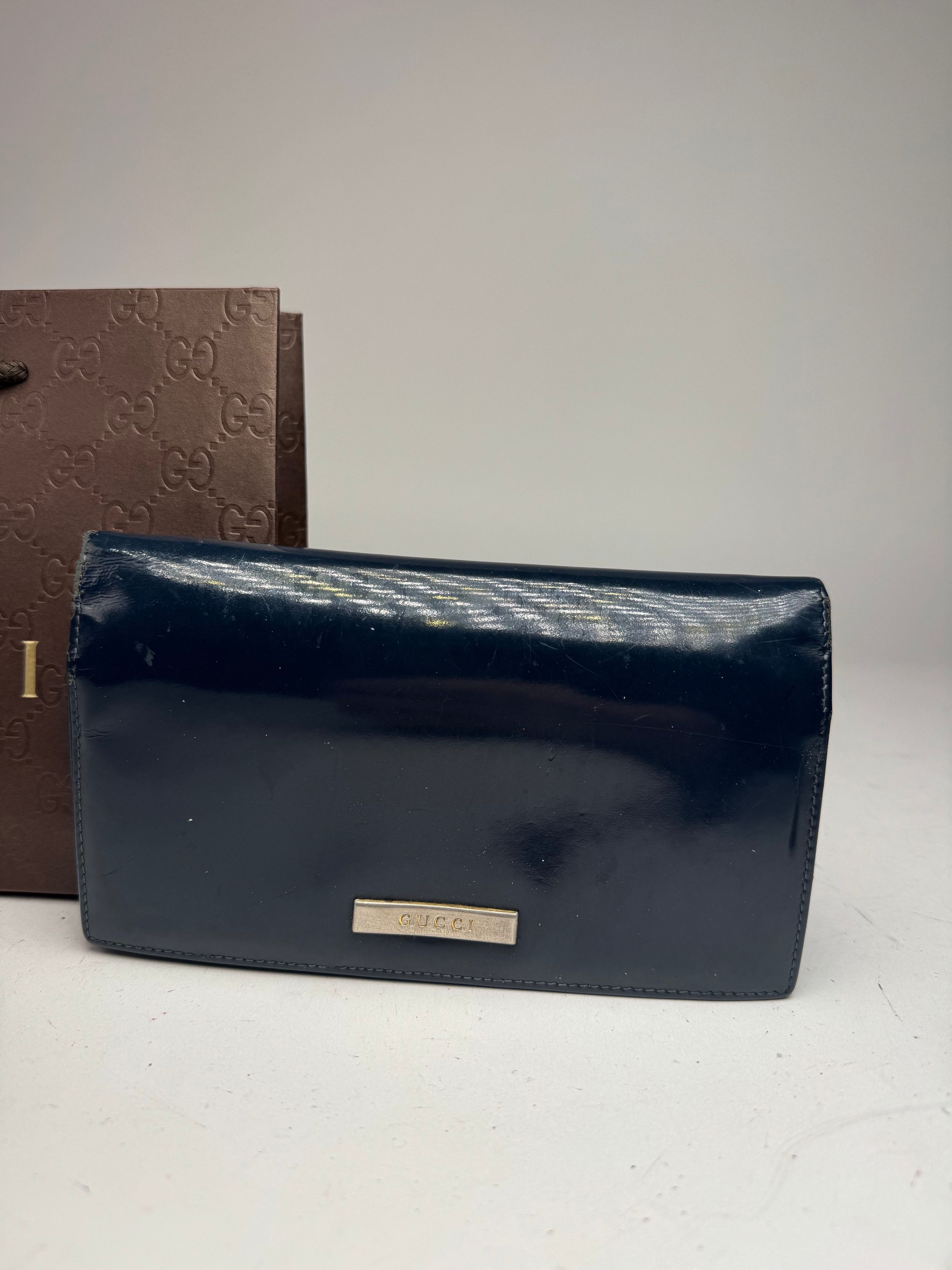 Gucci Vintage Patent Leather Wallet navy button off Size ONE SIZE - 5 Thumbnail