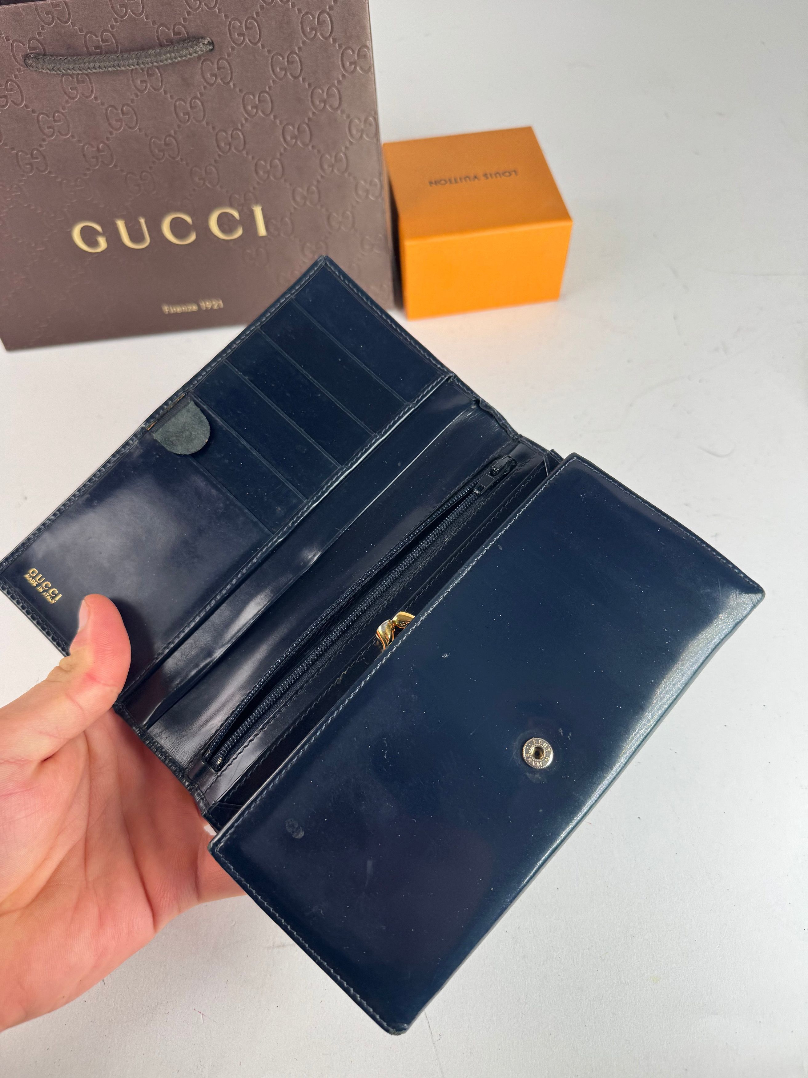 Gucci Vintage Patent Leather Wallet navy button off Size ONE SIZE - 3 Thumbnail
