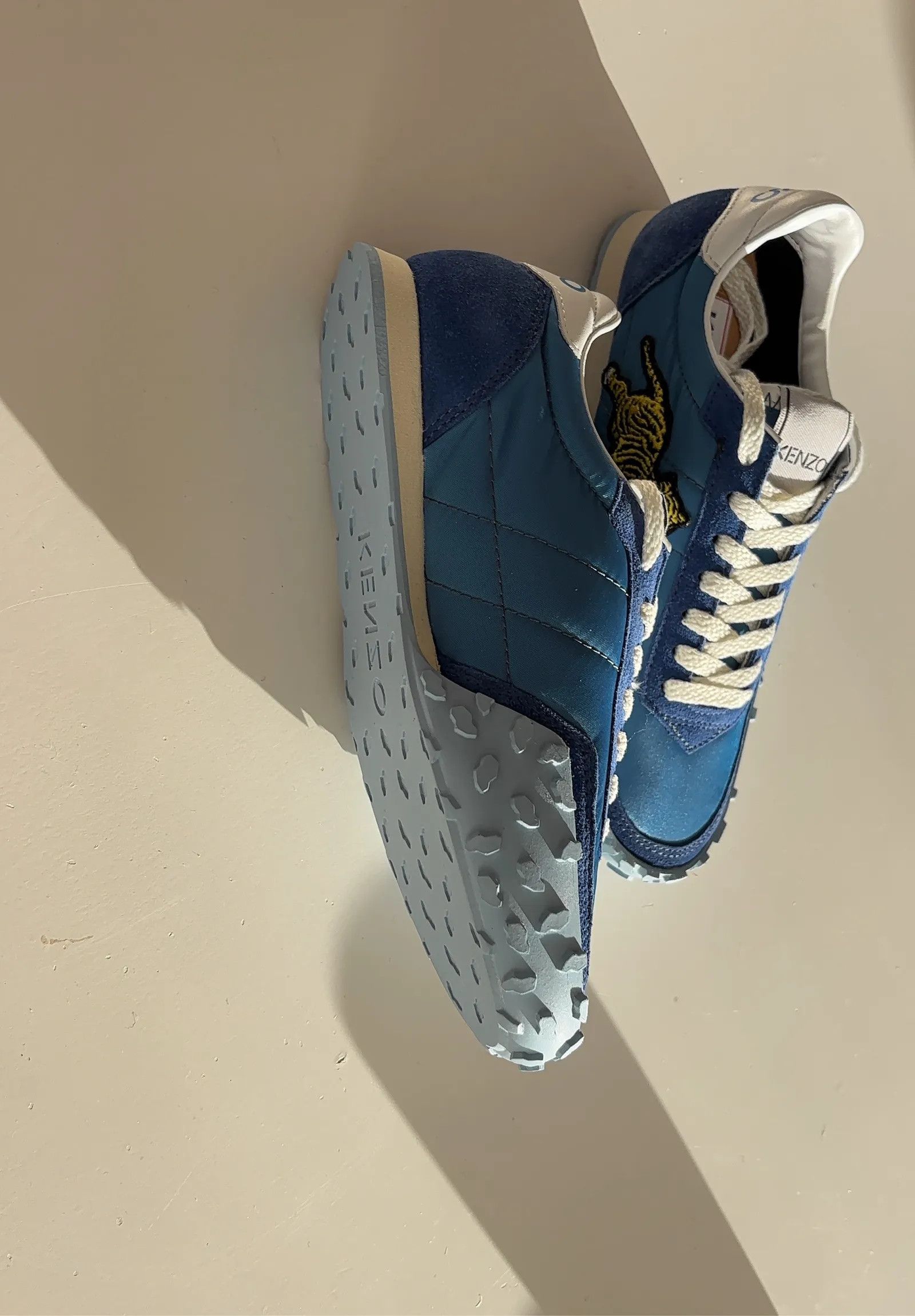 Kenzo Kenzo Krnzo Momento Collection Sneakers Size US 5 / IT 35 - 5 Thumbnail