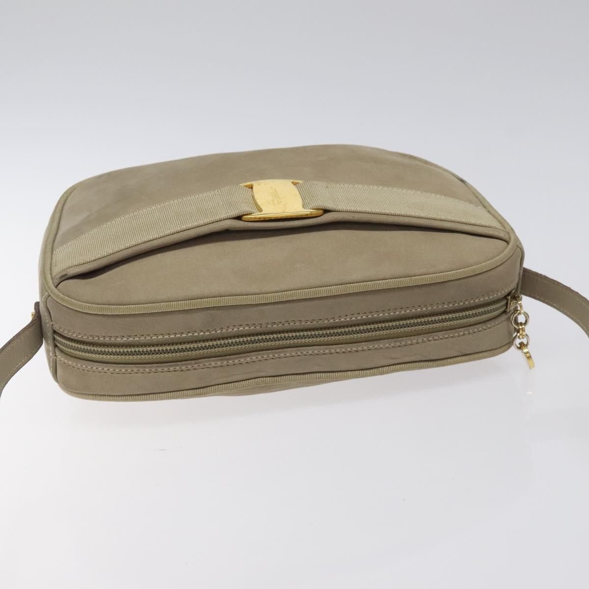 Salvatore Ferragamo Salvatore Ferragamo Vala Shoulder Bag Suede Size ONE SIZE - 15 Thumbnail
