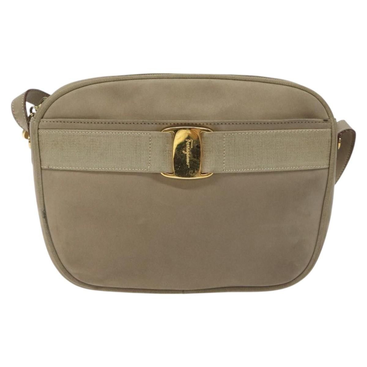 Salvatore Ferragamo Salvatore Ferragamo Vala Shoulder Bag Suede Size ONE SIZE - 18 Thumbnail