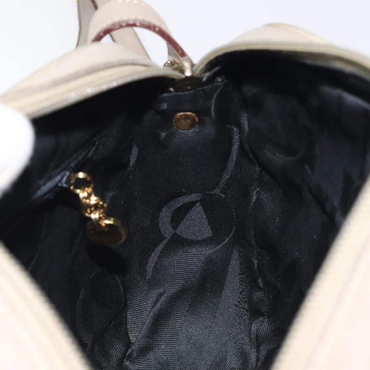 Salvatore Ferragamo Salvatore Ferragamo Vala Shoulder Bag Suede Size ONE SIZE - 20 Thumbnail