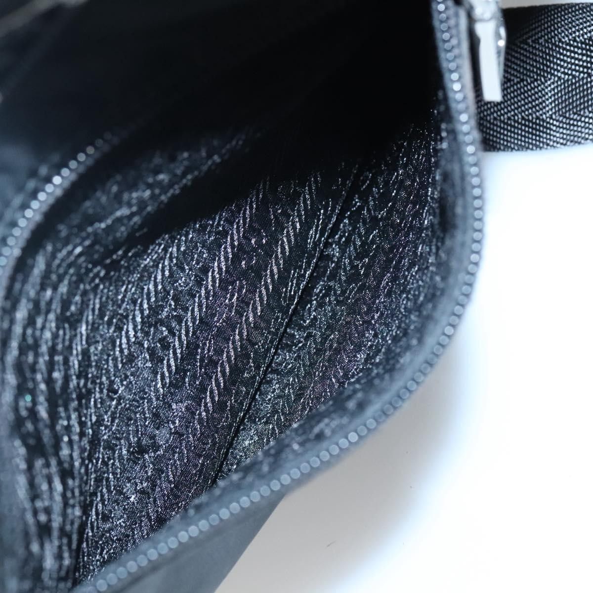 Prada Prada Front Pocket Messenger Bag Tessuto Size ONE SIZE - 23 Thumbnail