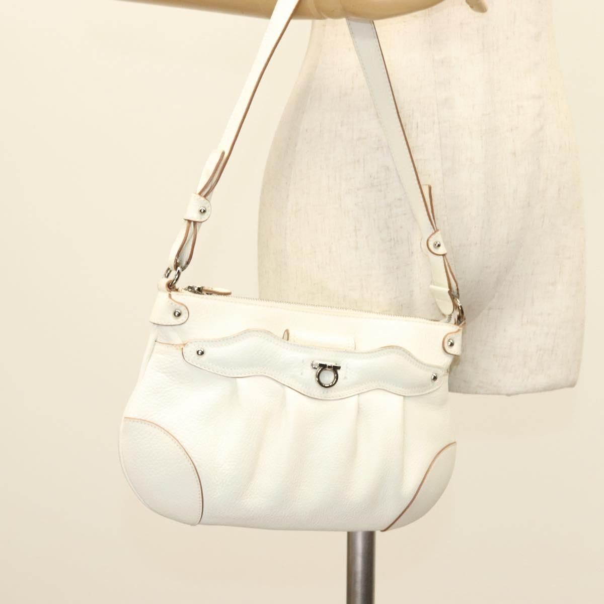 Salvatore Ferragamo Salvatore Ferragamo Gancini Shoulder Bag Leather Size ONE SIZE - 12 Thumbnail