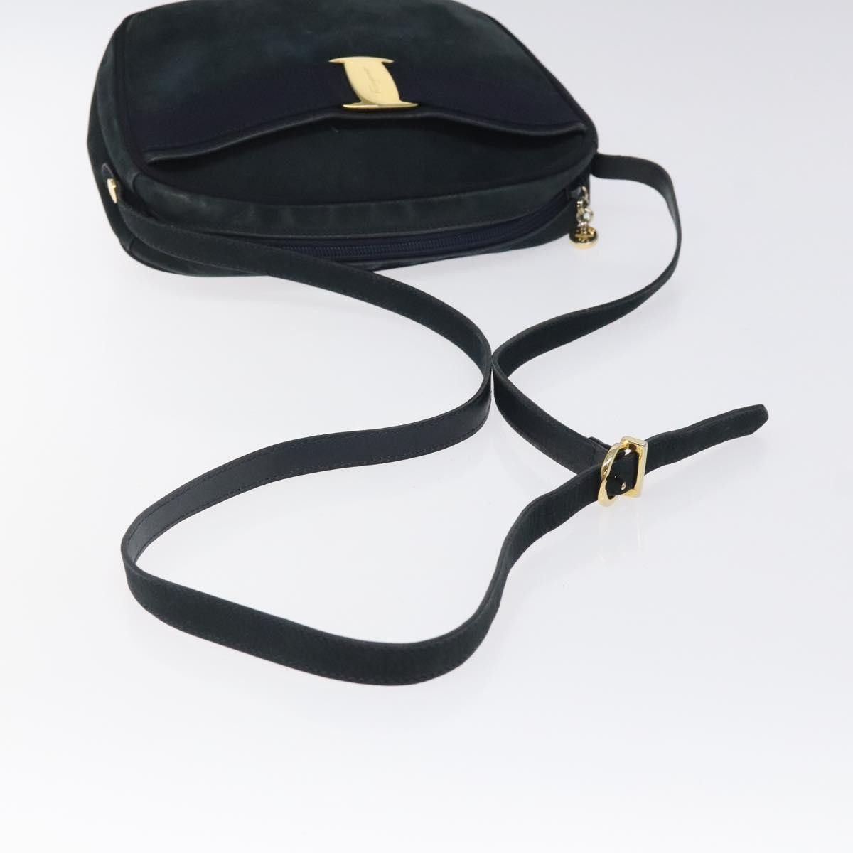Salvatore Ferragamo Salvatore Ferragamo Vala Shoulder Bag Suede Size ONE SIZE - 7 Thumbnail